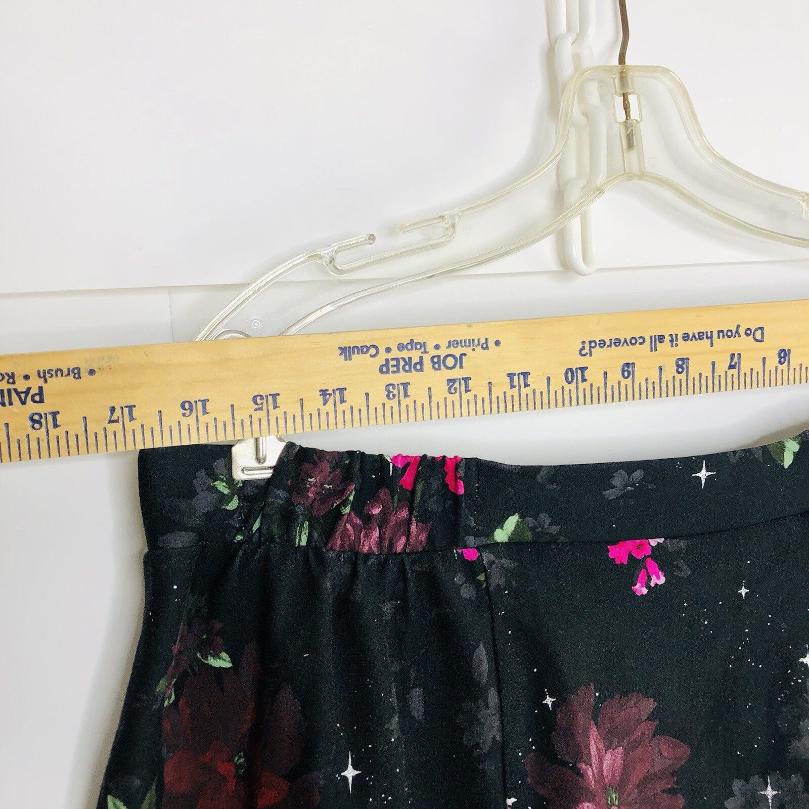 Torrid Torrid Ponte Midi Skirt Lace Trim Black Floral Size 0 Size 25" / US 0 / IT 36 - 8 Thumbnail