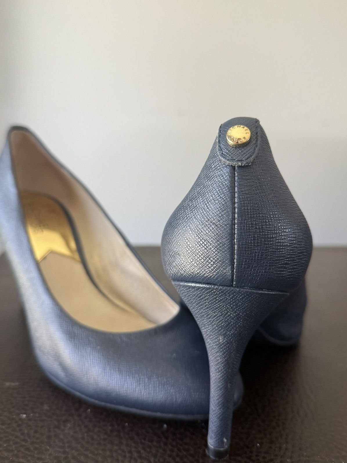 Michael Kors Michael Kors Navy Heels Size US 8.5 / IT 38.5 - 2 Thumbnail