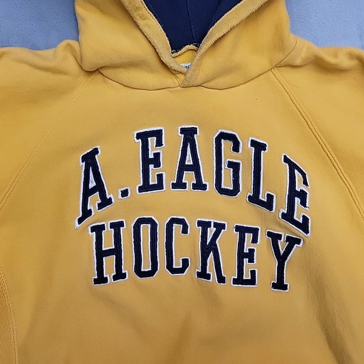 American Eagle Outfitters VINTAGE American Eagle Hoodie Mens L Gold Fleece Pullover Long Sleeve Logo Solid Cotton Casual 90s Mens Size US L / EU 52-54 / 3 - 3 Thumbnail