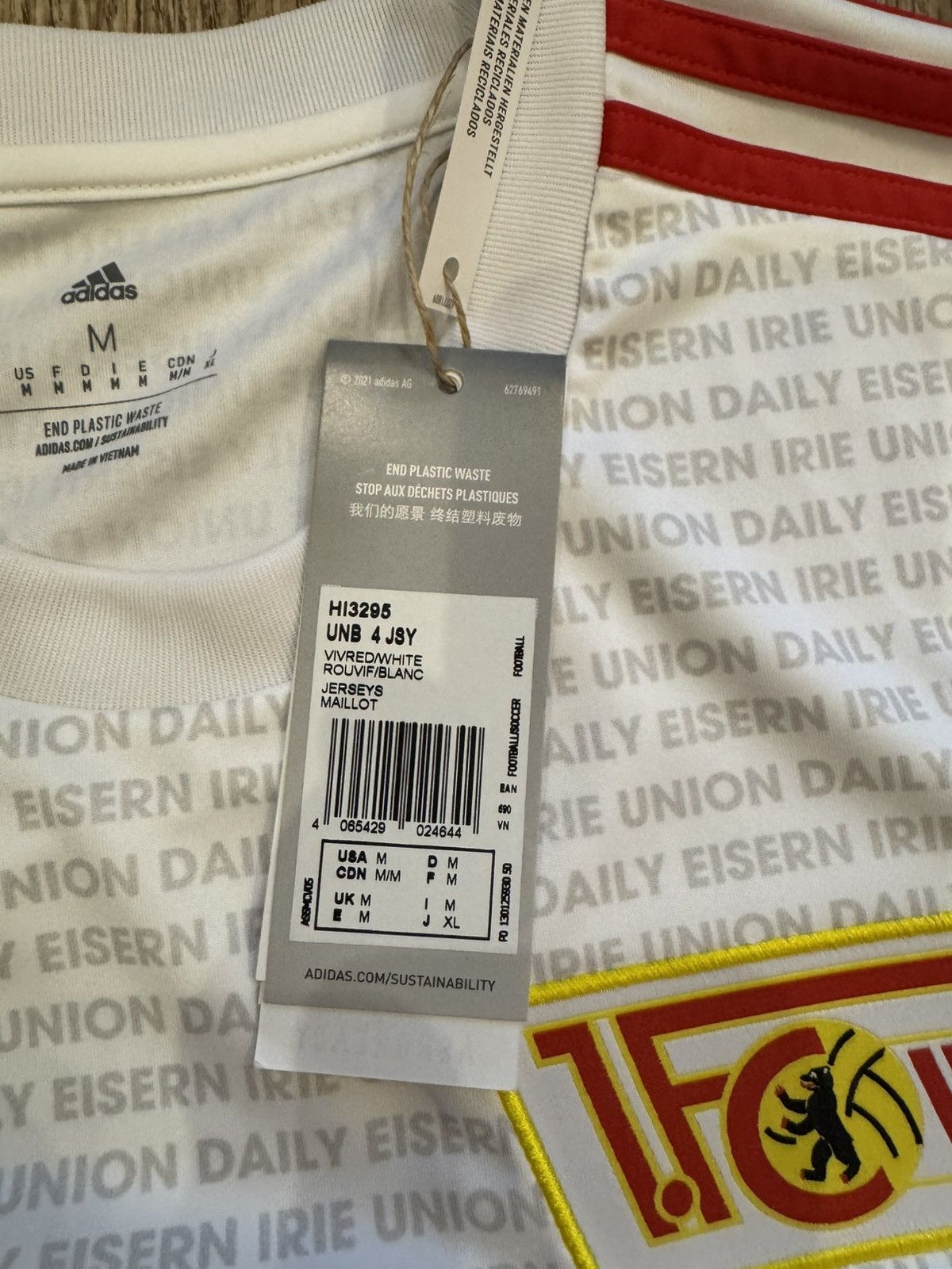 Adidas 1. FC UNION BERLIN 2022/2023 SHIRT SIZE M HI3295 ADIDAS Size US M / EU 48-50 / 2 - 9 Thumbnail