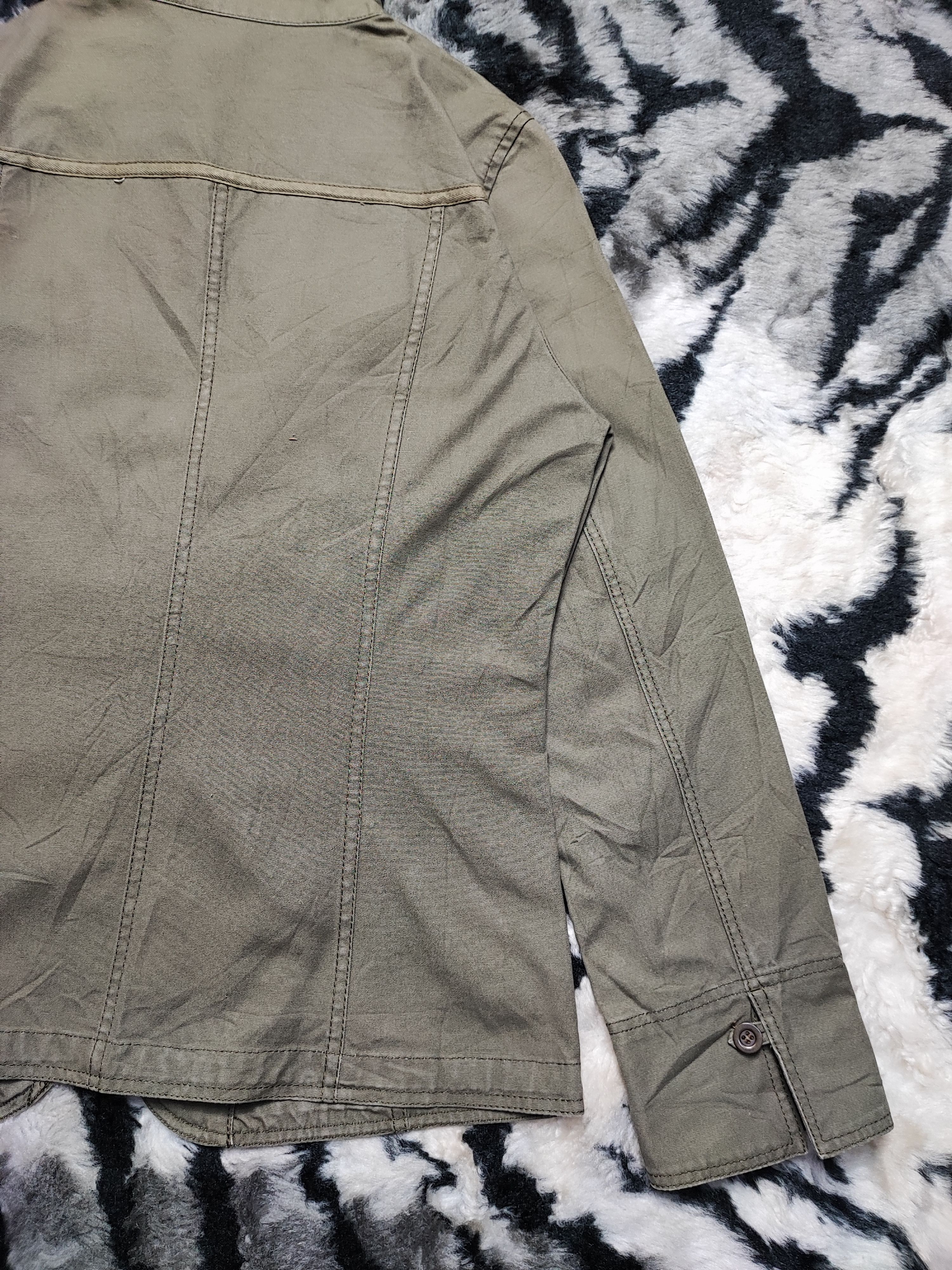 Tomorrowland Tommorowland japanese brand style army jacket Size US S / EU 44-46 / 1 - 12 Thumbnail