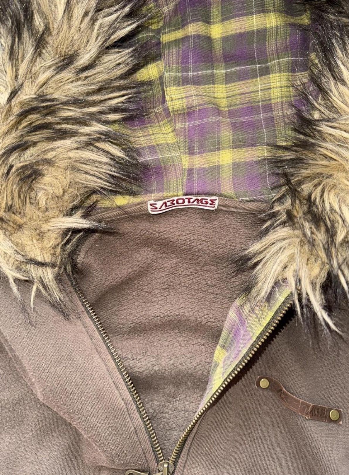 Other Vintage SABOTAGE brown crop hoodie with faux fur zip rare Size US S / EU 44-46 / 1 - 2 Thumbnail