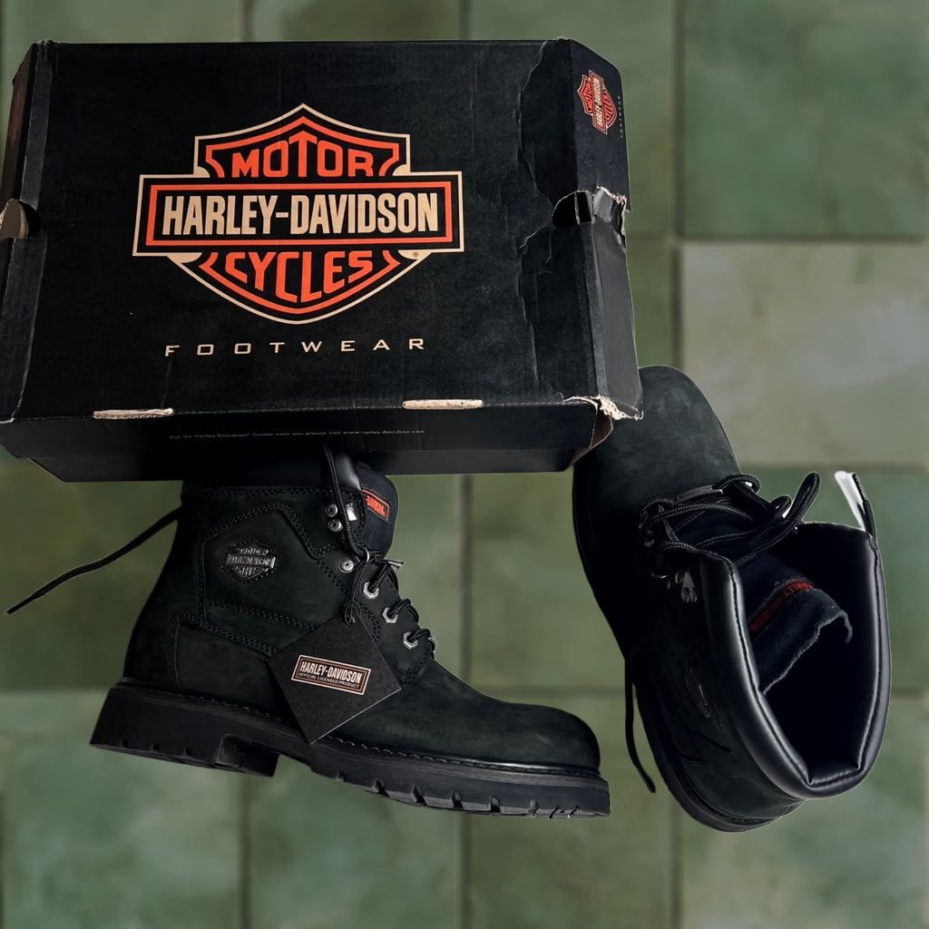 Harley Davidson Harley-Davidson Badlands Mens Black Leather Boots D91005 Size 10 NIB Boots Leather Black Mens Badlands Rubber Outsole Non-Slip Padded Lace Up Logo Size US 9 / EU 42 - 1 Thumbnail