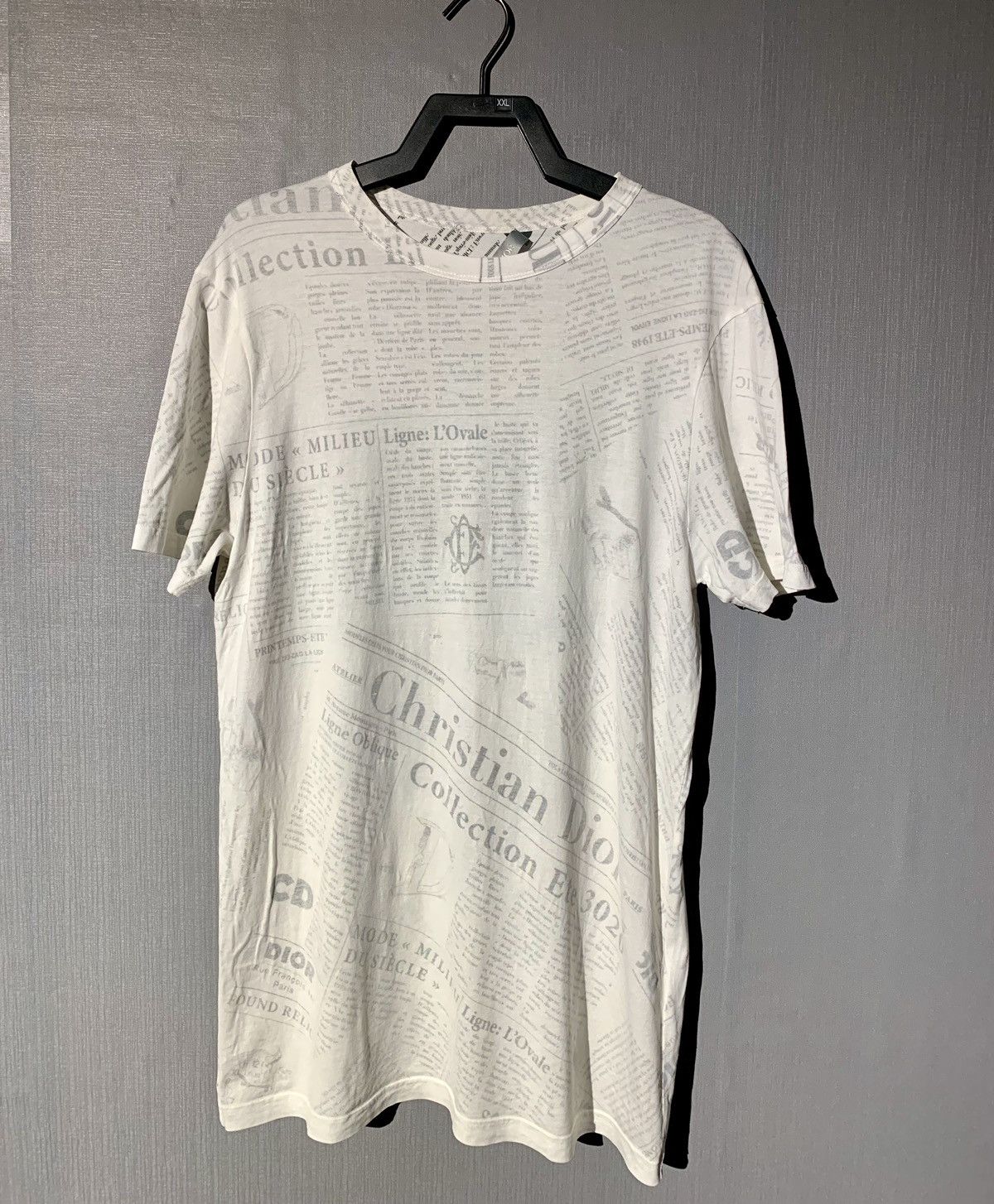 Dior Dior x Daniel Arsham Newspaper Print Tee Beige White Size US M / EU 48-50 / 2 - 2 Thumbnail
