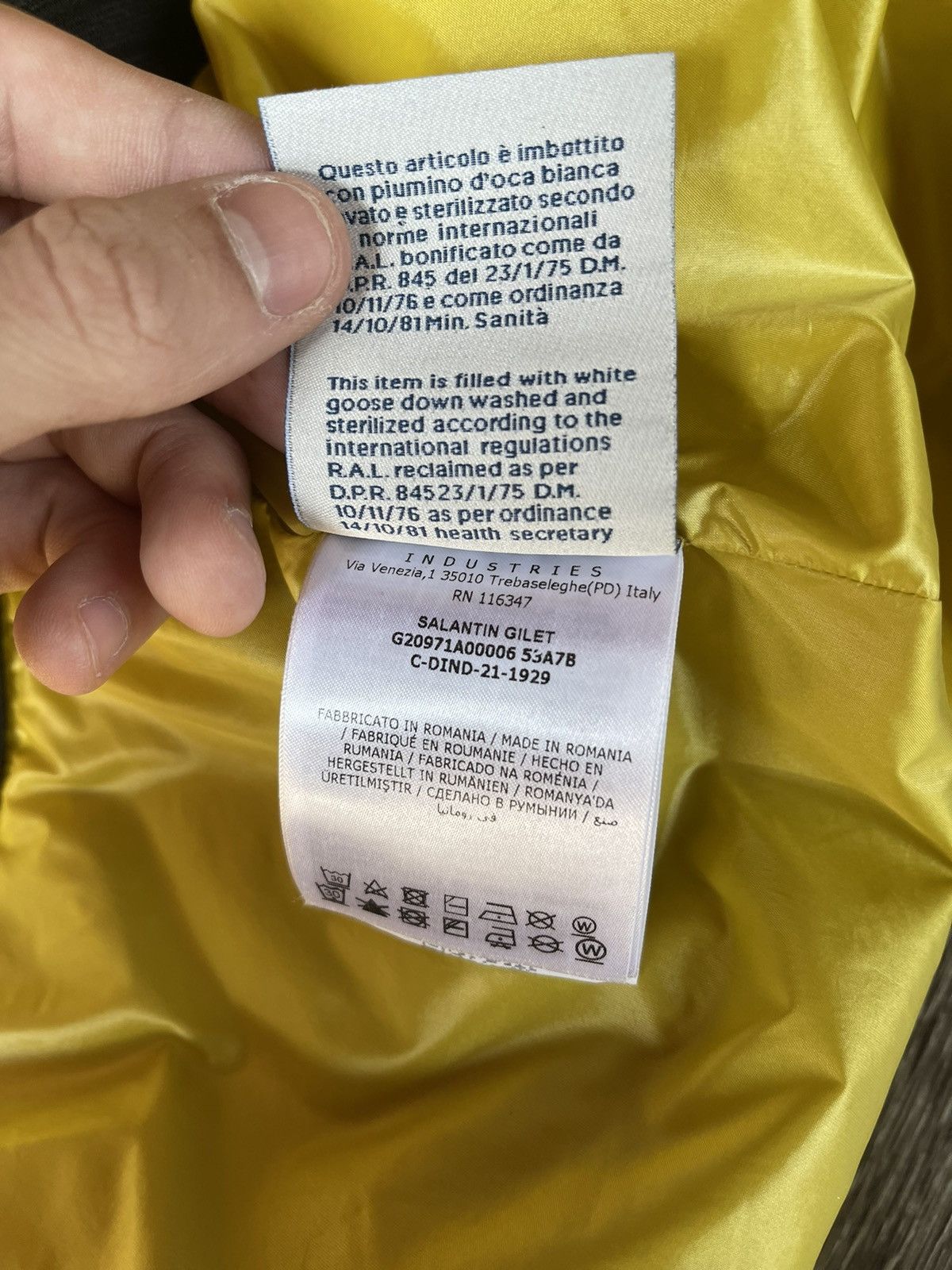 Moncler Moncler Yellow Vest Size US M / EU 48-50 / 2 - 9 Thumbnail