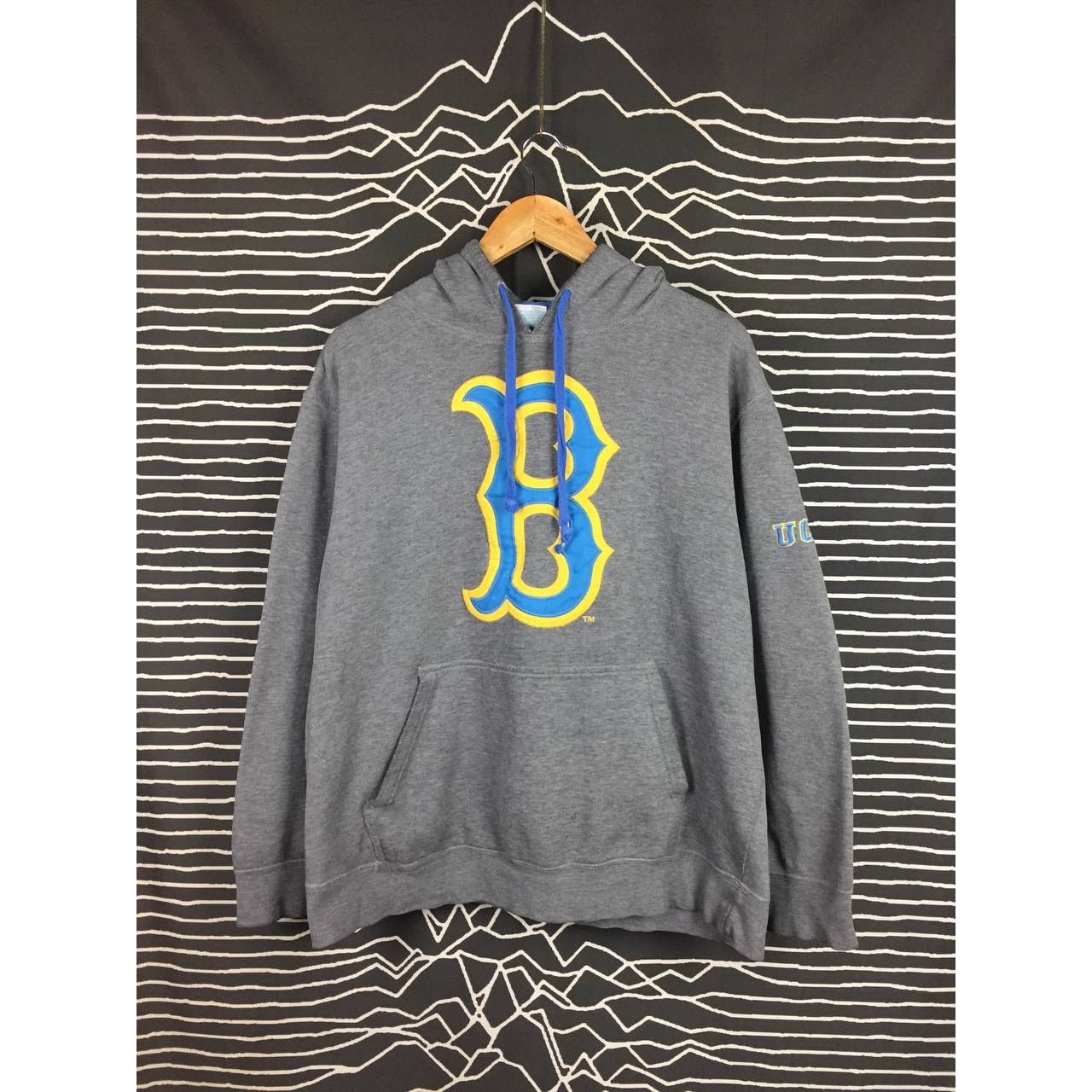 Vintage Vtg UCLA Bruins Big Logo University Of California Hoodie Size US L / EU 52-54 / 3 - 2 Thumbnail