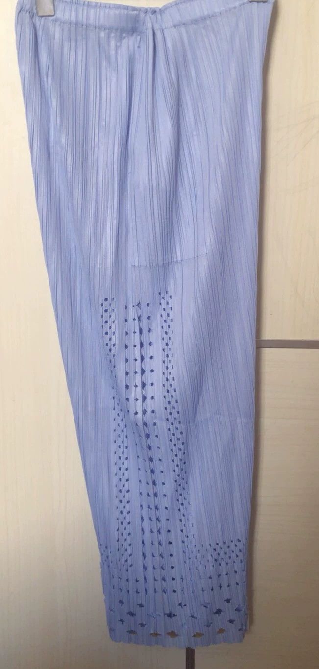Issey Miyake Issey Miyake Purple hollowed-out eight-inch pants Size 25" / US 0 / IT 36 - 3 Thumbnail