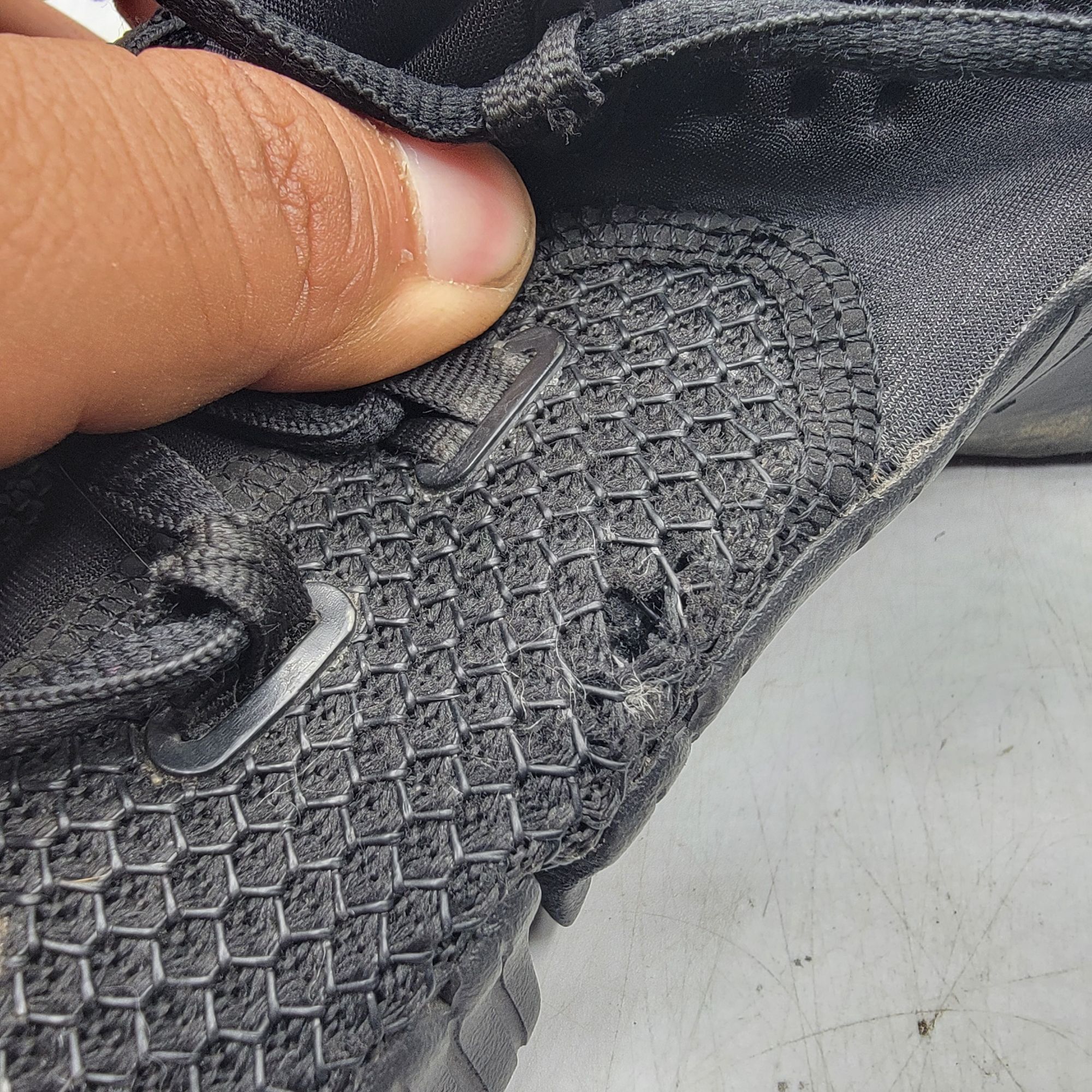 Nike Nike Free Metcon 4 Mens 10.5 Triple Black Athletic Training Size US 10.5 / EU 43-44 - 8 Thumbnail
