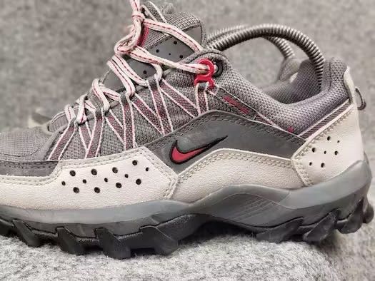 Nike ACG Rare Vintage Nike ACG Trail Low Top Sneakers Outdoor Shoes Size US 5.5 / EU 38 - 18 Thumbnail