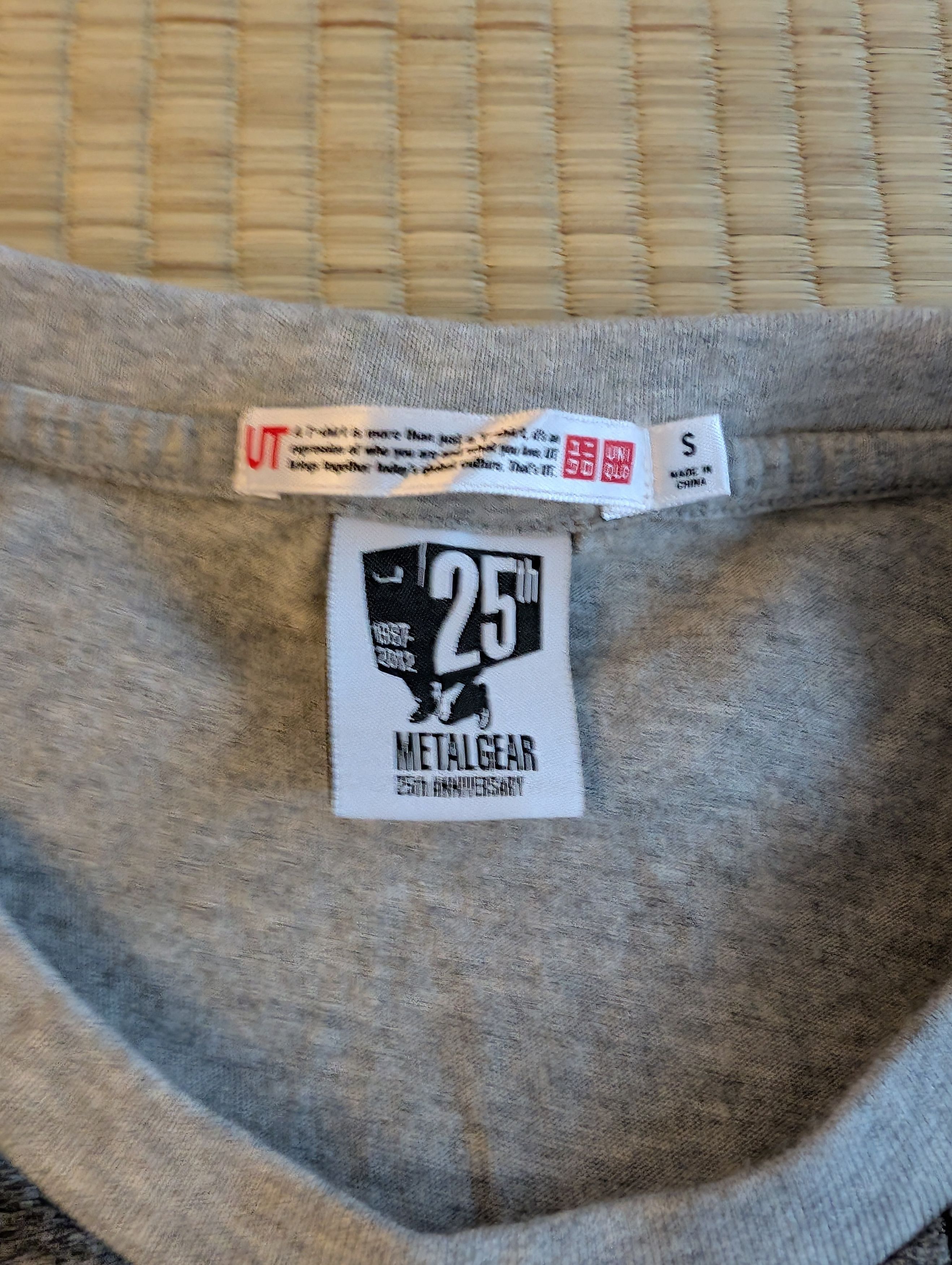 Uniqlo LNWOT Uniqlo Metal Gear Solid 25th Anniversary Snake T-shirt Size US S / EU 44-46 / 1 - 3 Thumbnail