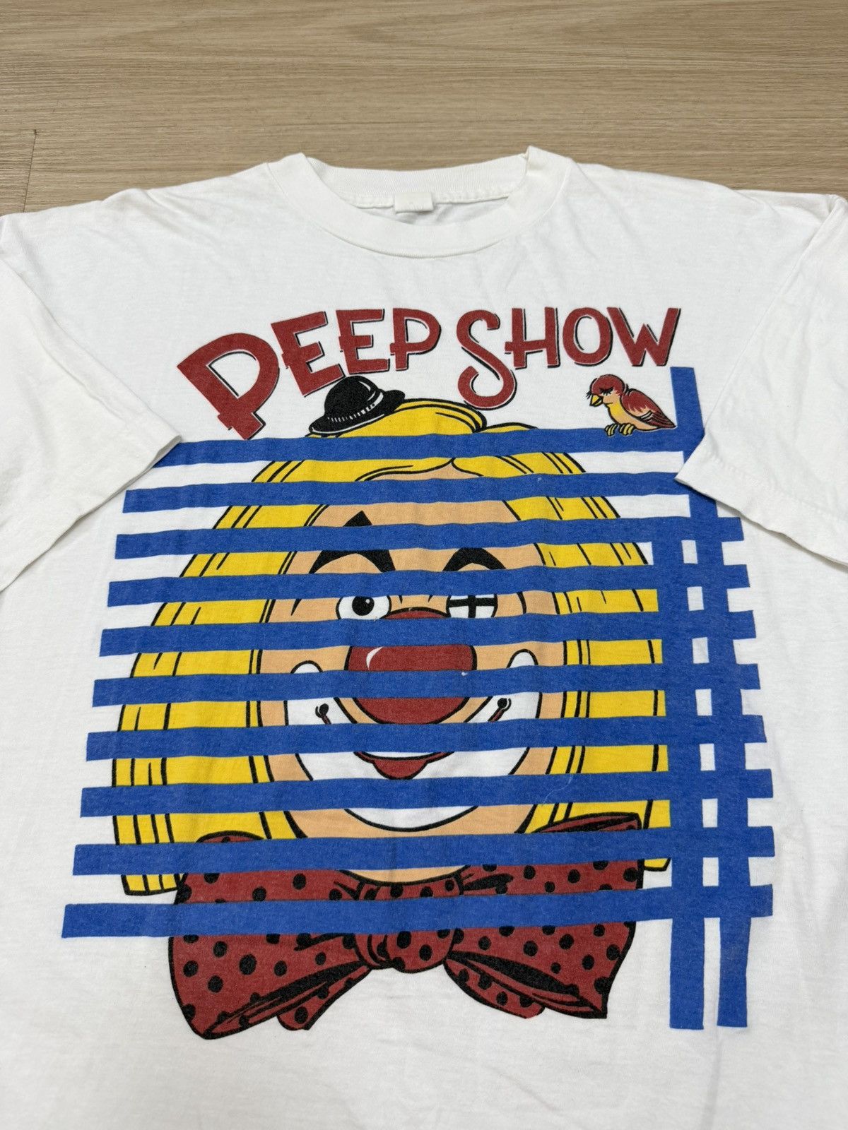 Other Vintage 90s peep show tee Size US XL / EU 56 / 4 - 1 Thumbnail