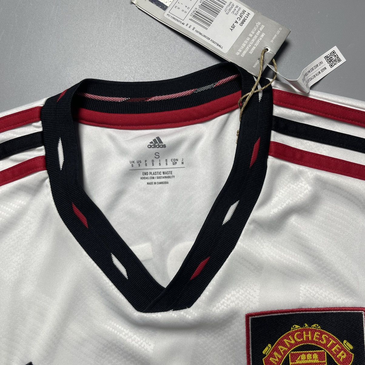Adidas MAN UNITED ADIDAS 2022/2023 FOOTBALL AWAY JERSEY #9 MARTIAL Size US S / EU 44-46 / 1 - 5 Thumbnail