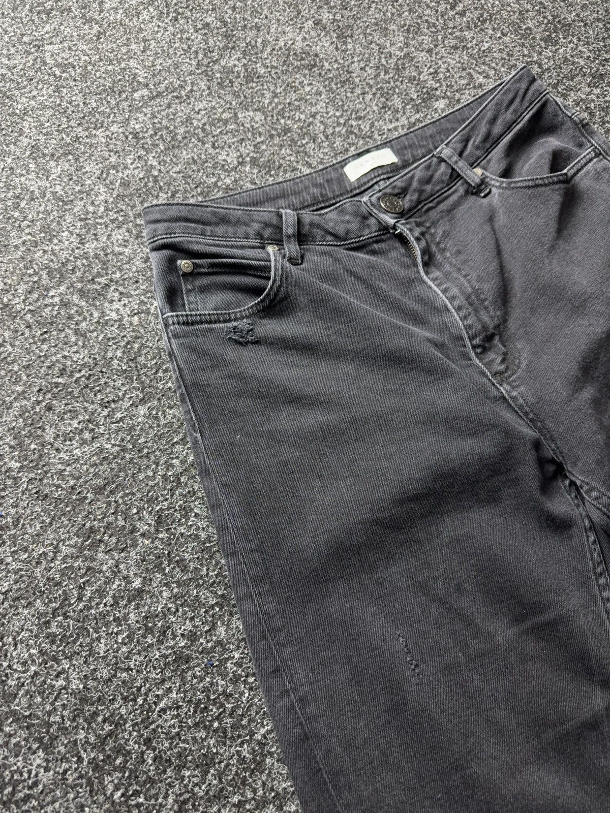 Sandro Sandro Paris Distressed Black Denim Jeans Straight Fit Size 30" / US 8 / IT 44 - 7 Thumbnail