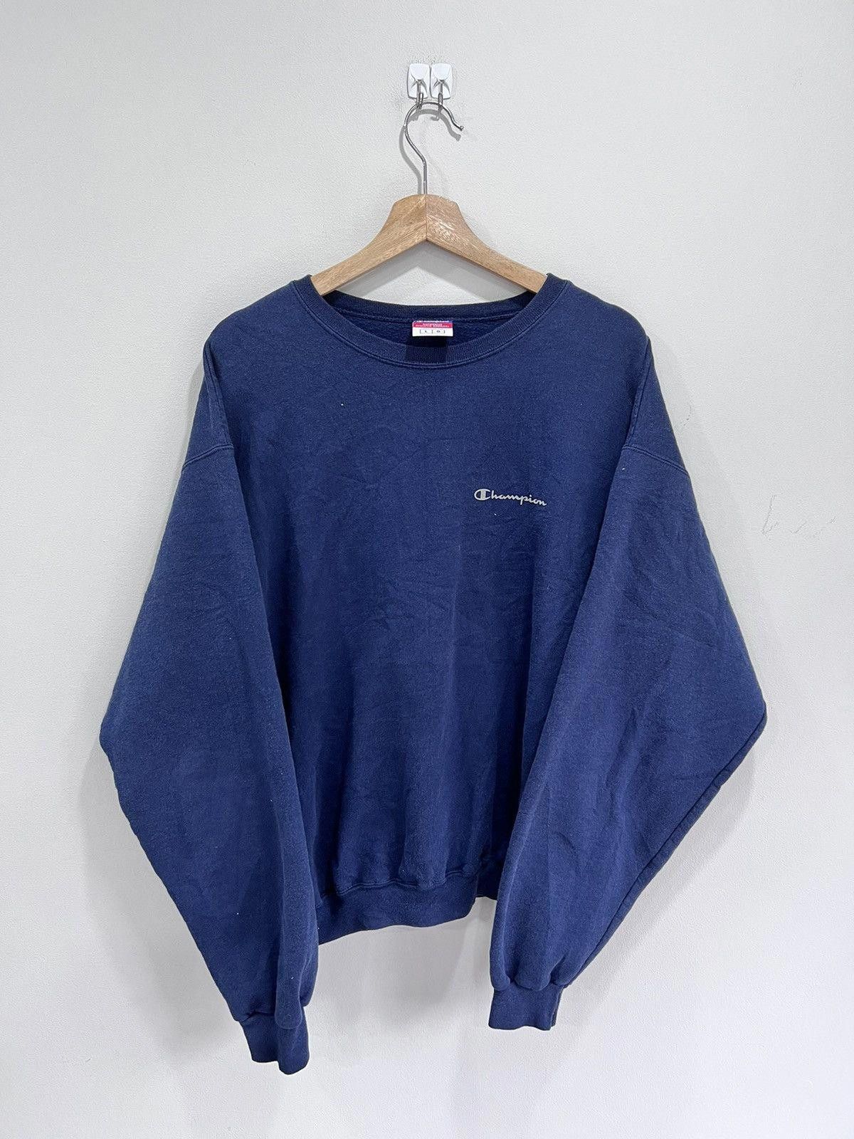 Vintage Vintage Champion sweater crewneck sweatshirt navy blue Size US L / EU 52-54 / 3 - 1 Thumbnail