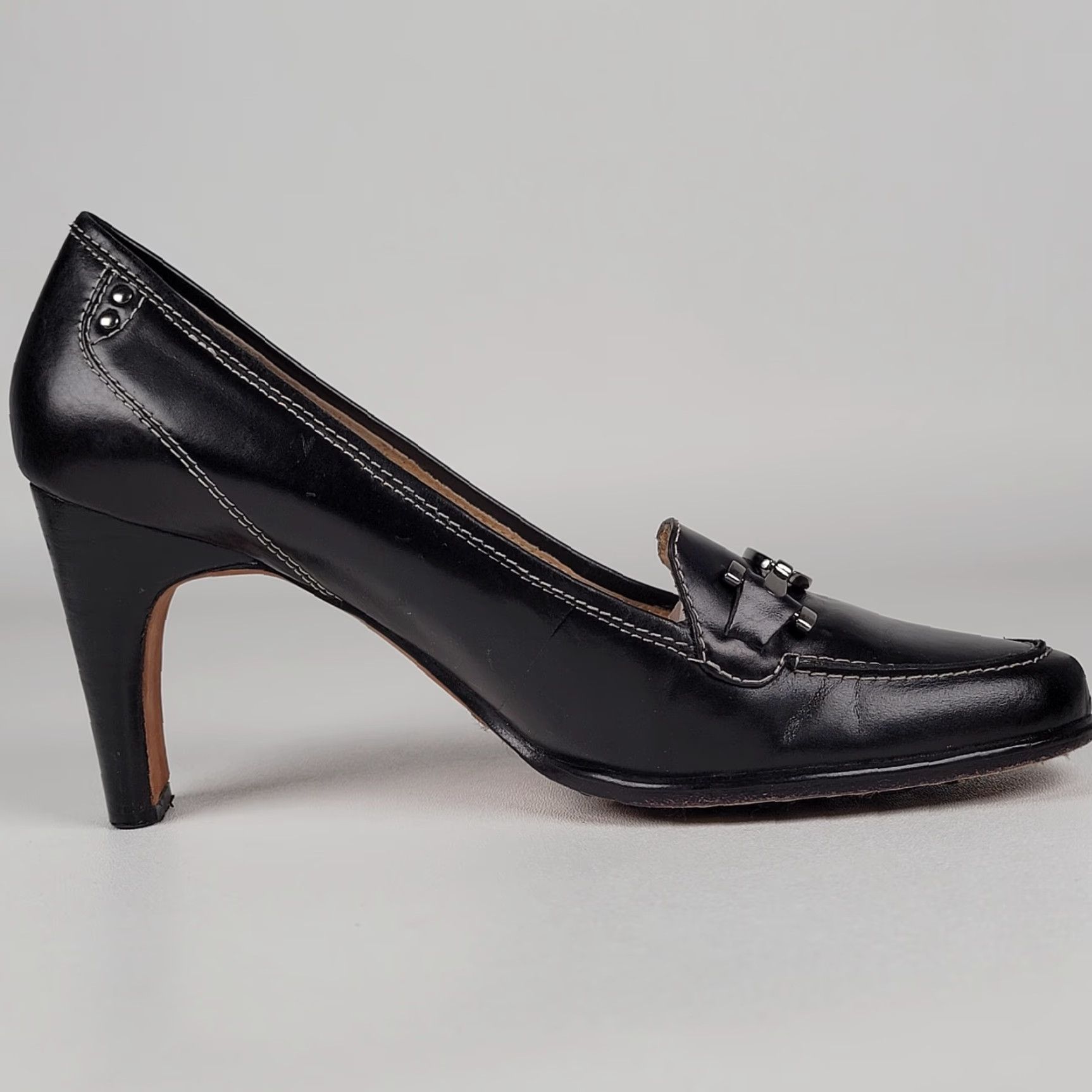 Vintage VINTAGE Circa Joan & David Black Leather CJ Gallager Loafer Heels Women 8.5 Med Heel Block Pumps Size US 11 / IT 41 - 6 Thumbnail