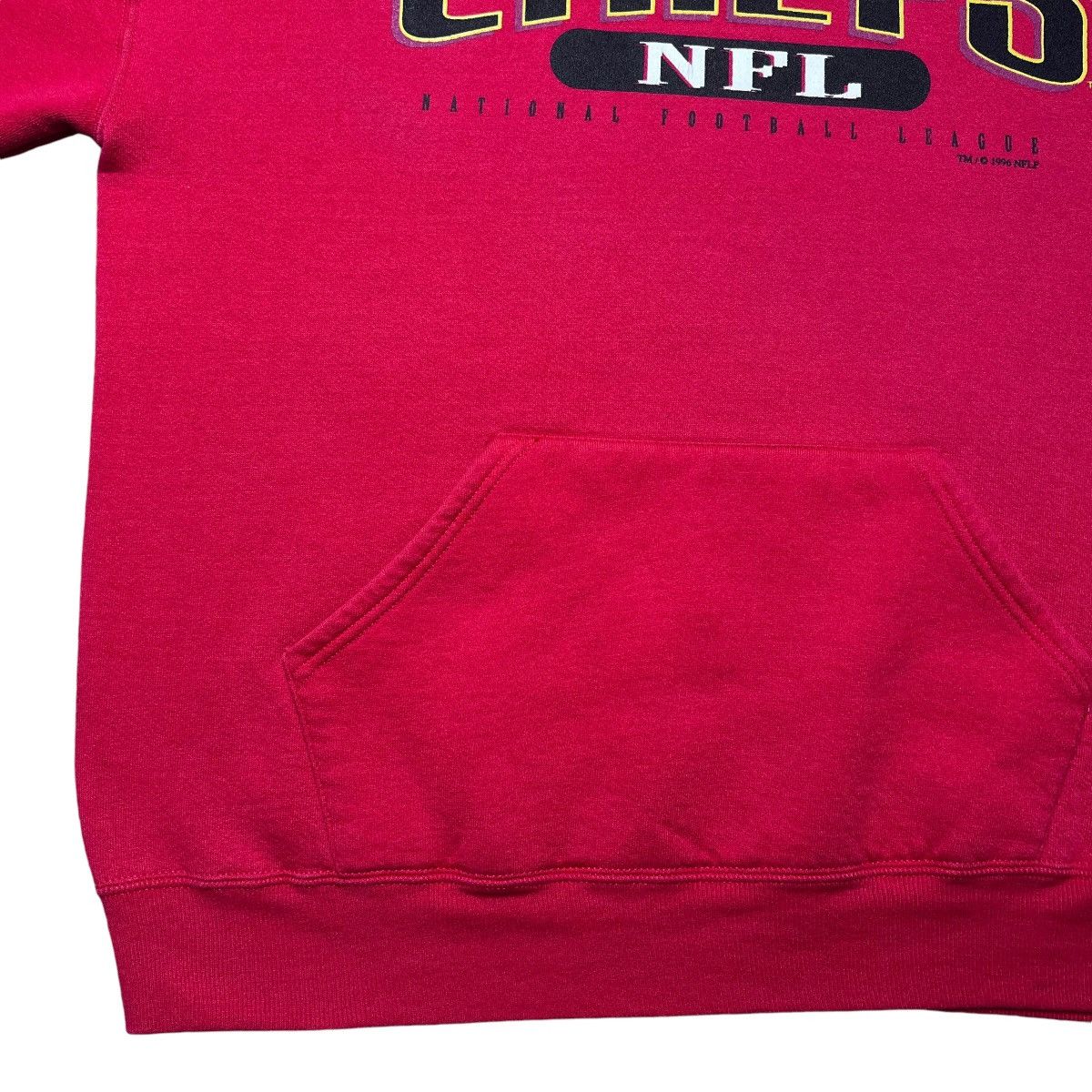 Logo Athletic × NFL × Vintage 1996 NFL Kansas City Chiefs Logo Athletic Chalkline Hoodie Size US XL / EU 56 / 4 - 6 Thumbnail