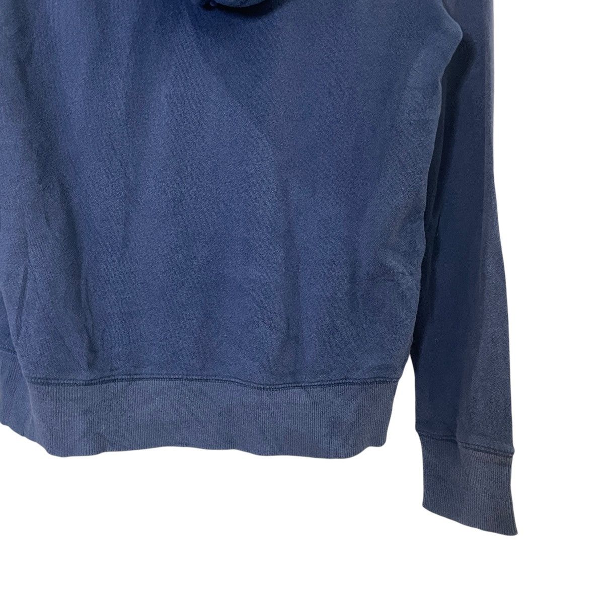 Champion Vintage Champion Hoodies Size L / US 10 / IT 46 - 10 Thumbnail