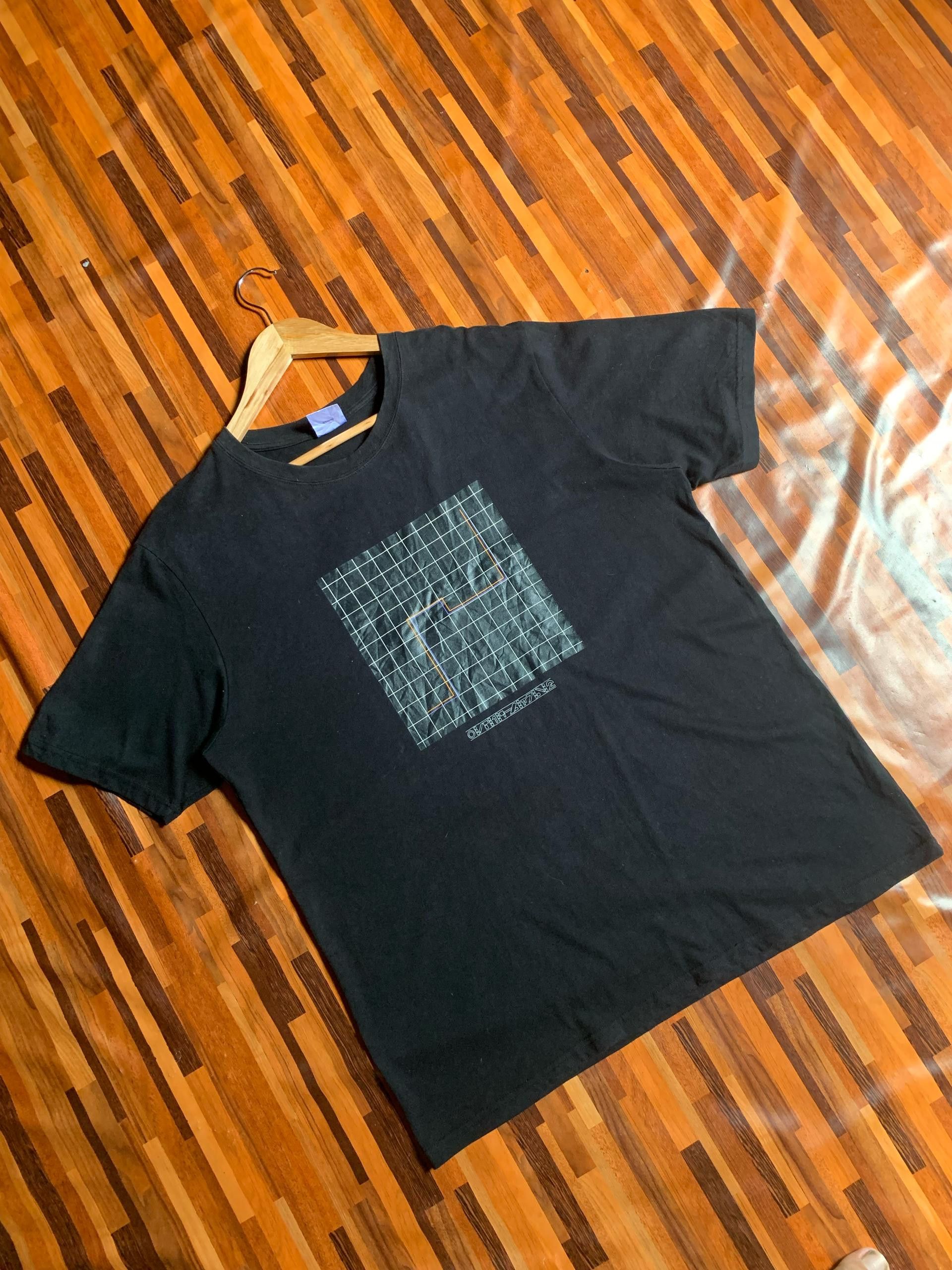Vintage Nice Design TRON DISNEY street fashion style Size US L / EU 52-54 / 3 - 1 Thumbnail