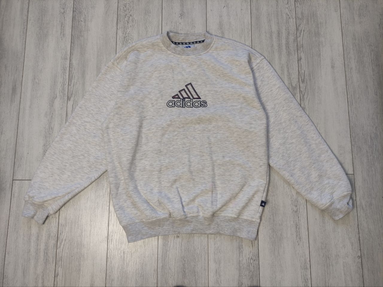 Adidas Vintage 90s Adidas Embroidered Big Logo Sweatshirt Size S Size US S / EU 44-46 / 1 - 1 Thumbnail