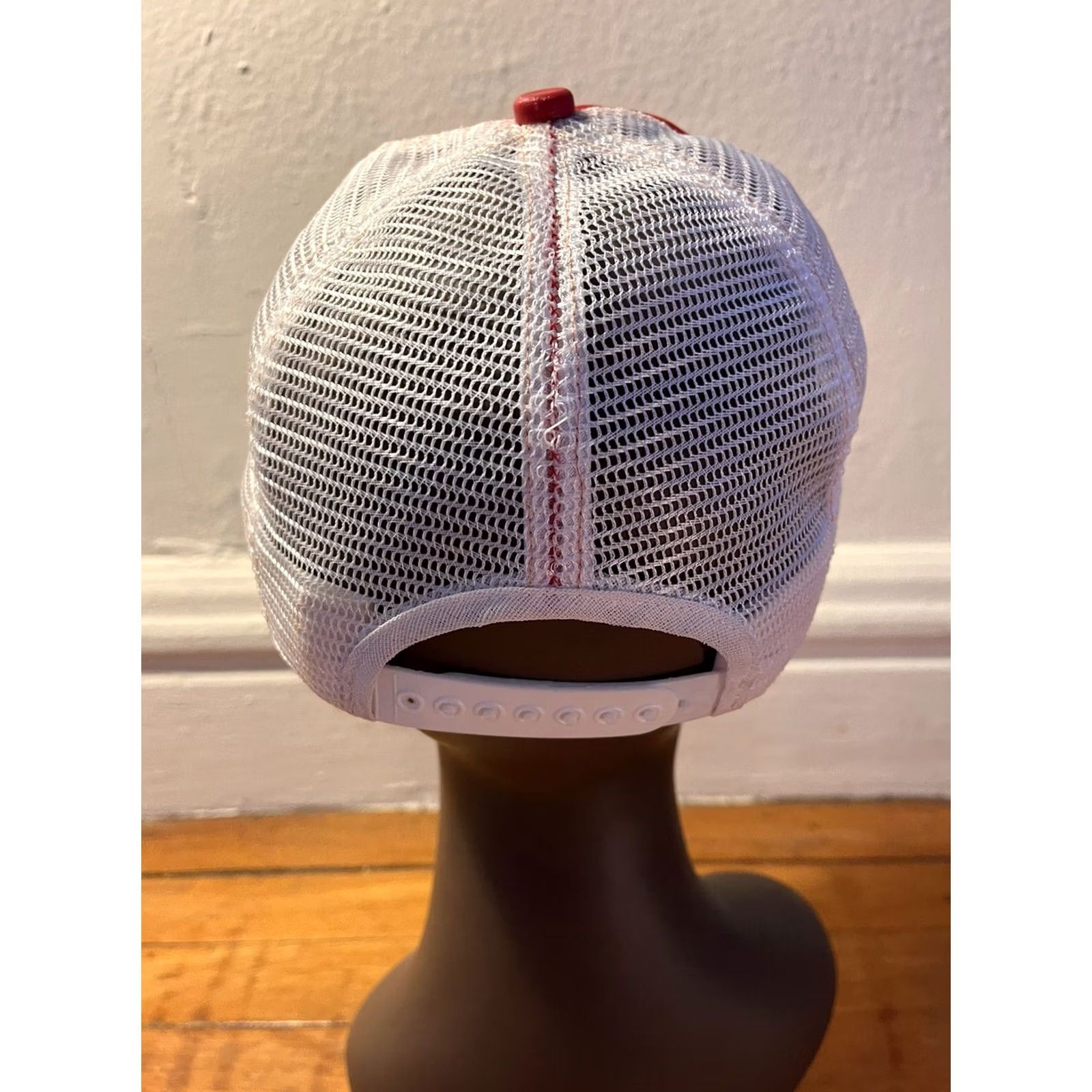 Vintage VINTAGE Nestle Loucks Games 1987 Trucker Hat Men’s Red 80s Baseball Adjustable Snapback Hat Size ONE SIZE - 5 Thumbnail