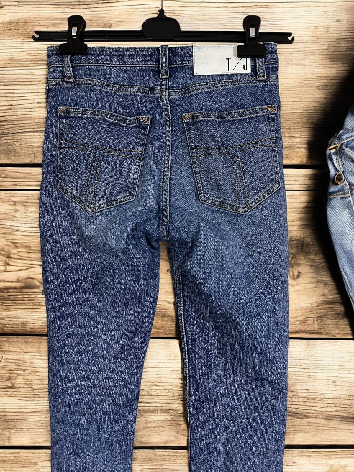 Tiger of Sweden Tiger of Sweden Shelly jeans size W26 L30 Size 26" / US 2 / IT 38 - 4 Thumbnail