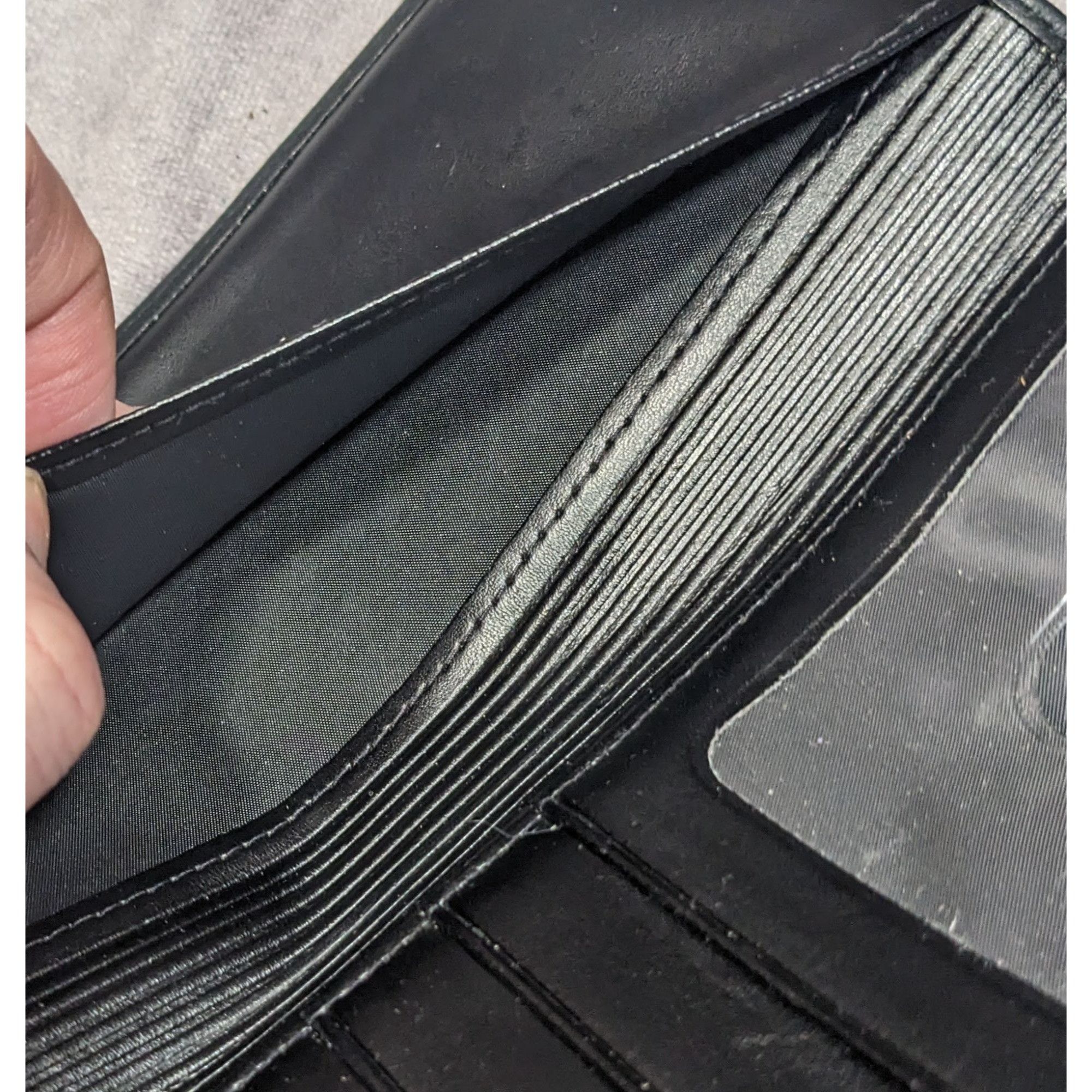 Other Vintage Buxton Leather Black Wallet With Attached Coin Pouch Size ONE SIZE - 20 Thumbnail