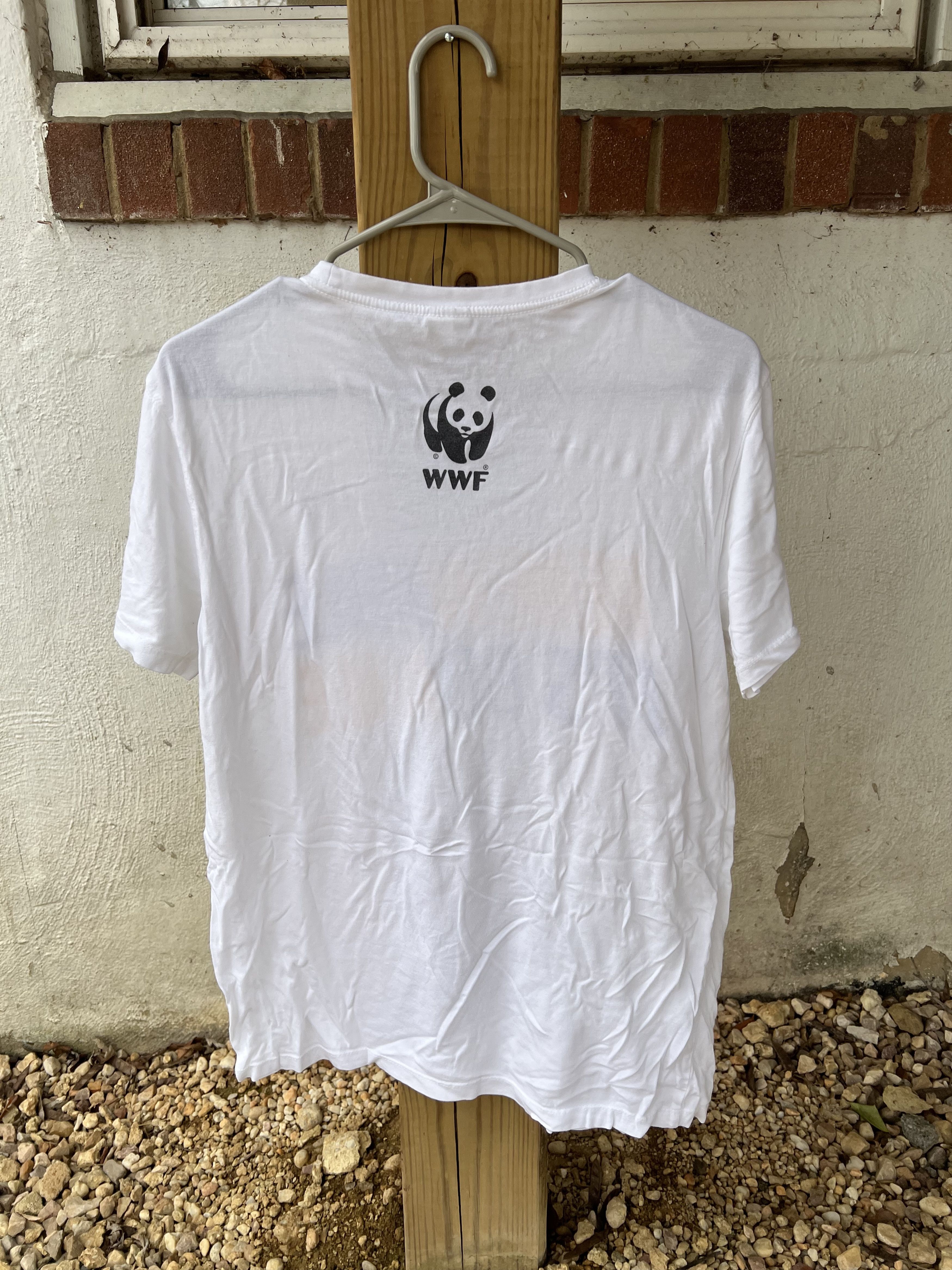 Vintage World Wildlife Fund Tee (Fits Small) Renewable is Doable Size US M / EU 48-50 / 2 - 4 Thumbnail