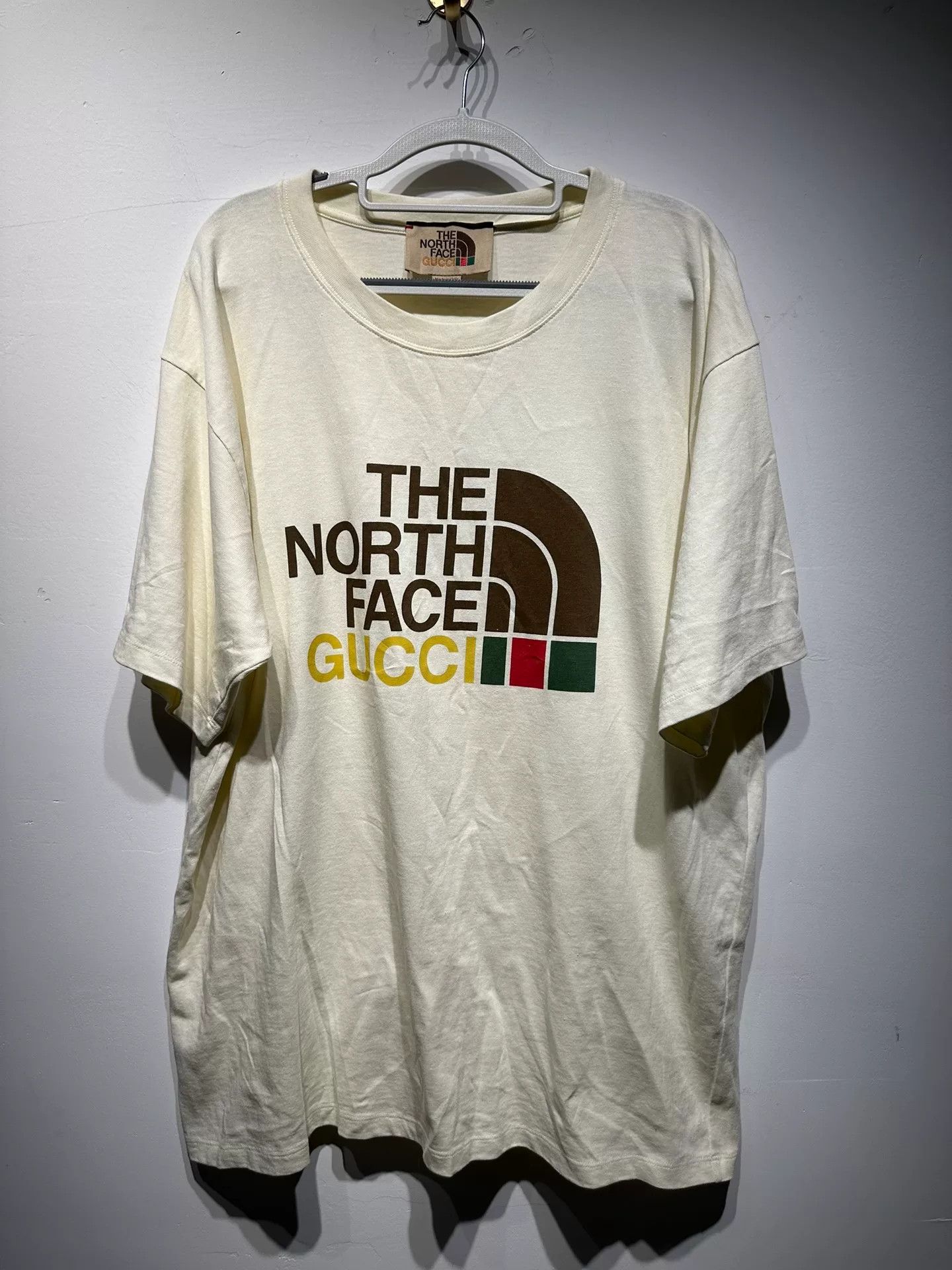 Gucci Gucci White T-Shirt L Men Size US L / EU 52-54 / 3 - 1 Thumbnail