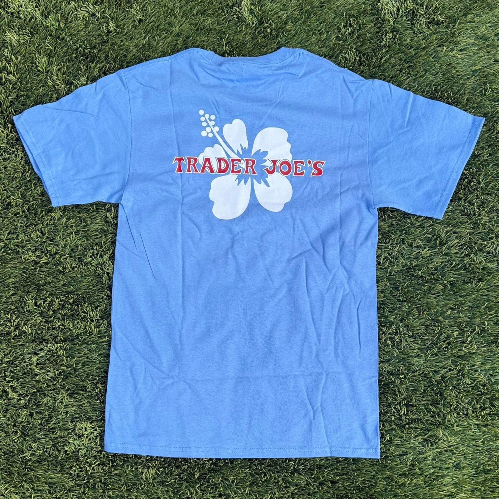 Hanes Trader Joe's Shirt Purple Blue Floral Hawaiian Size S Size US S / EU 44-46 / 1 - 2 Thumbnail