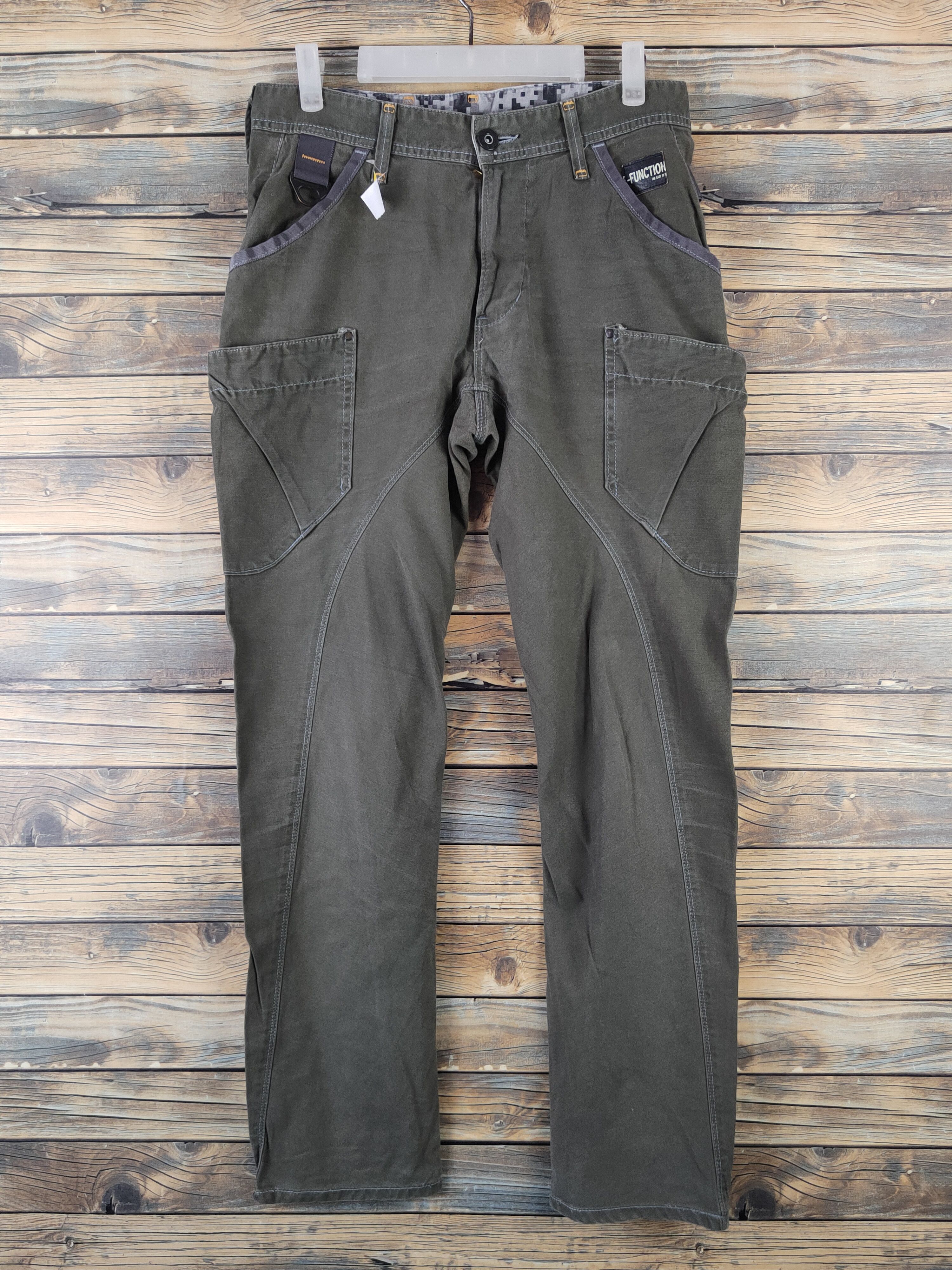 DL Edwin Efunction Dark Olive Multipocket Cargo Pants# 1946