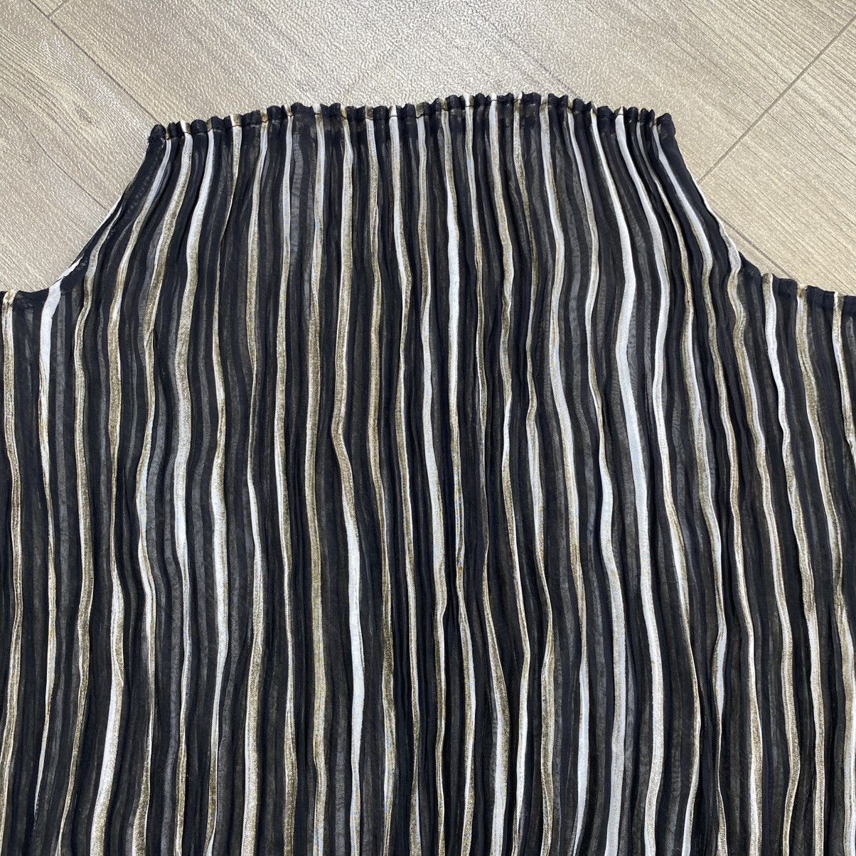 Pleats Please Issey Miyake Pleats Please Issey Miyake Permanente Transparent LongSleeve Size US M / EU 48-50 / 2 - 4 Thumbnail