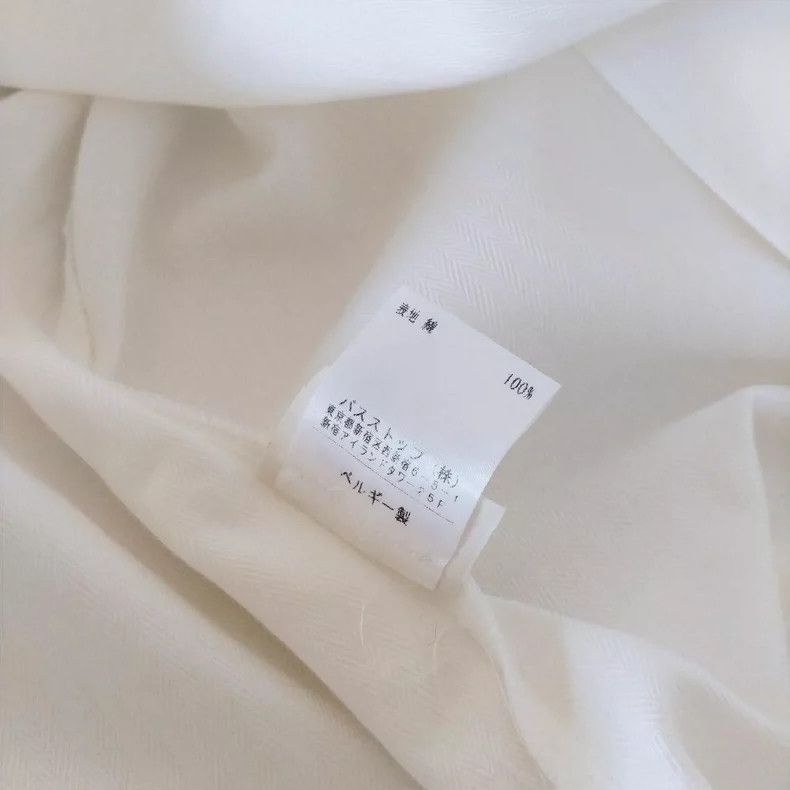 Haider Ackermann Haider Ackermann size 34 White shirt with long sleeves Size US M / EU 48-50 / 2 - 7 Thumbnail