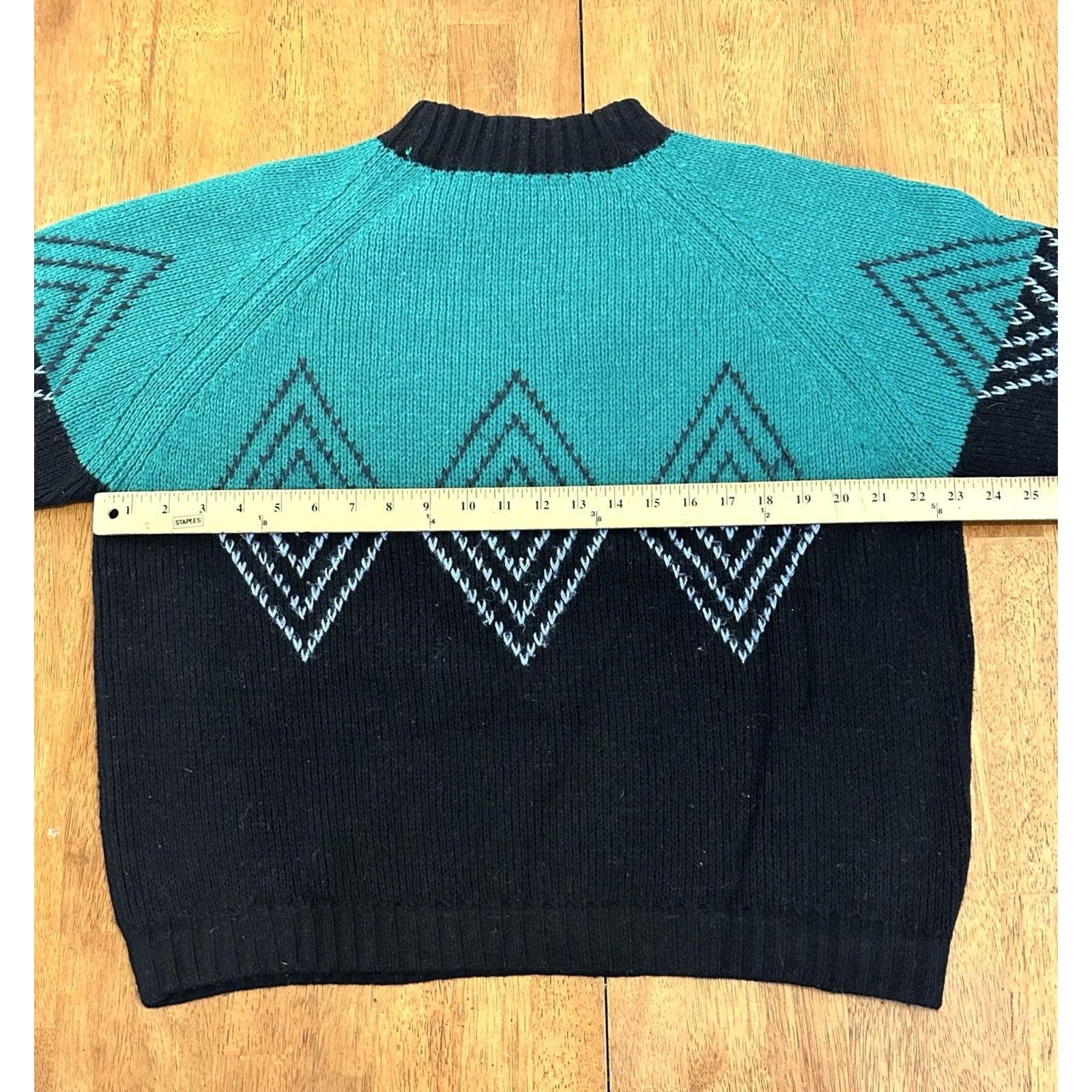 Vintage VINTAGE Geometric Wool Sweater Large Green Black Argyle Knit Mens L Size US L / EU 52-54 / 3 - 4 Thumbnail