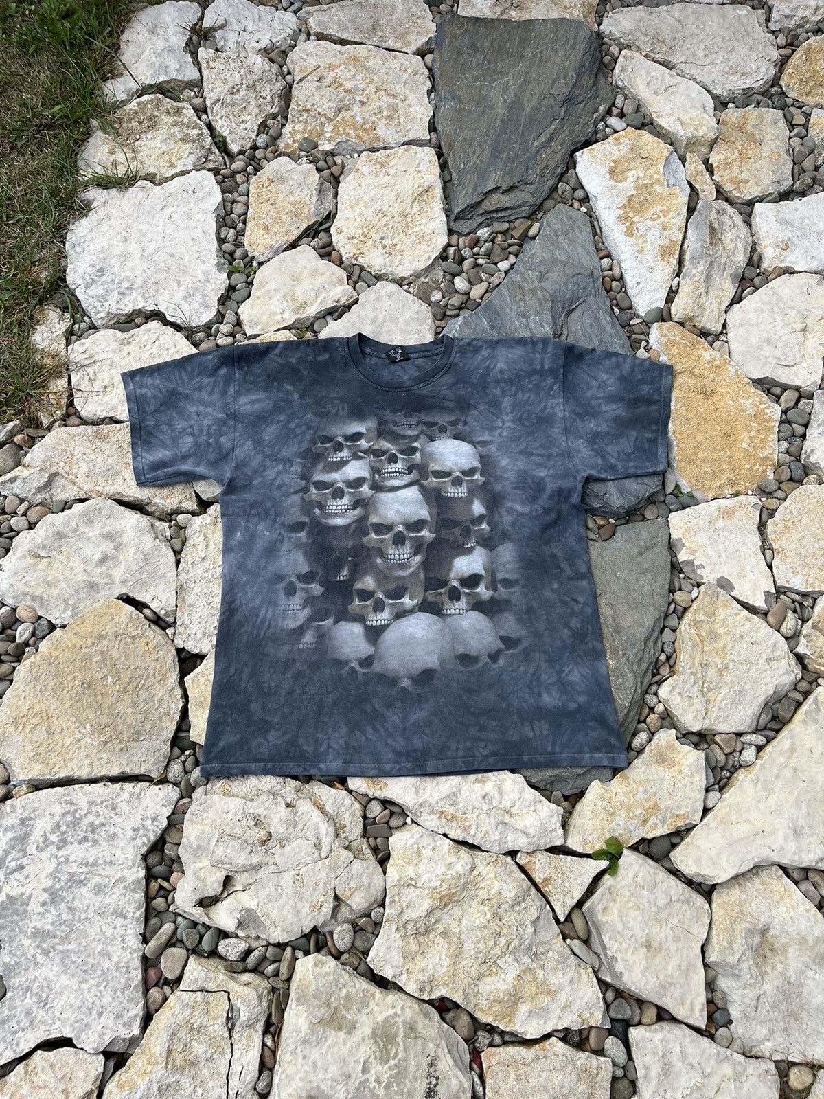 Vintage Vintage Skulbone dyed y2k skulls t-shirt tee all over print Size US XL / EU 56 / 4 - 1 Thumbnail