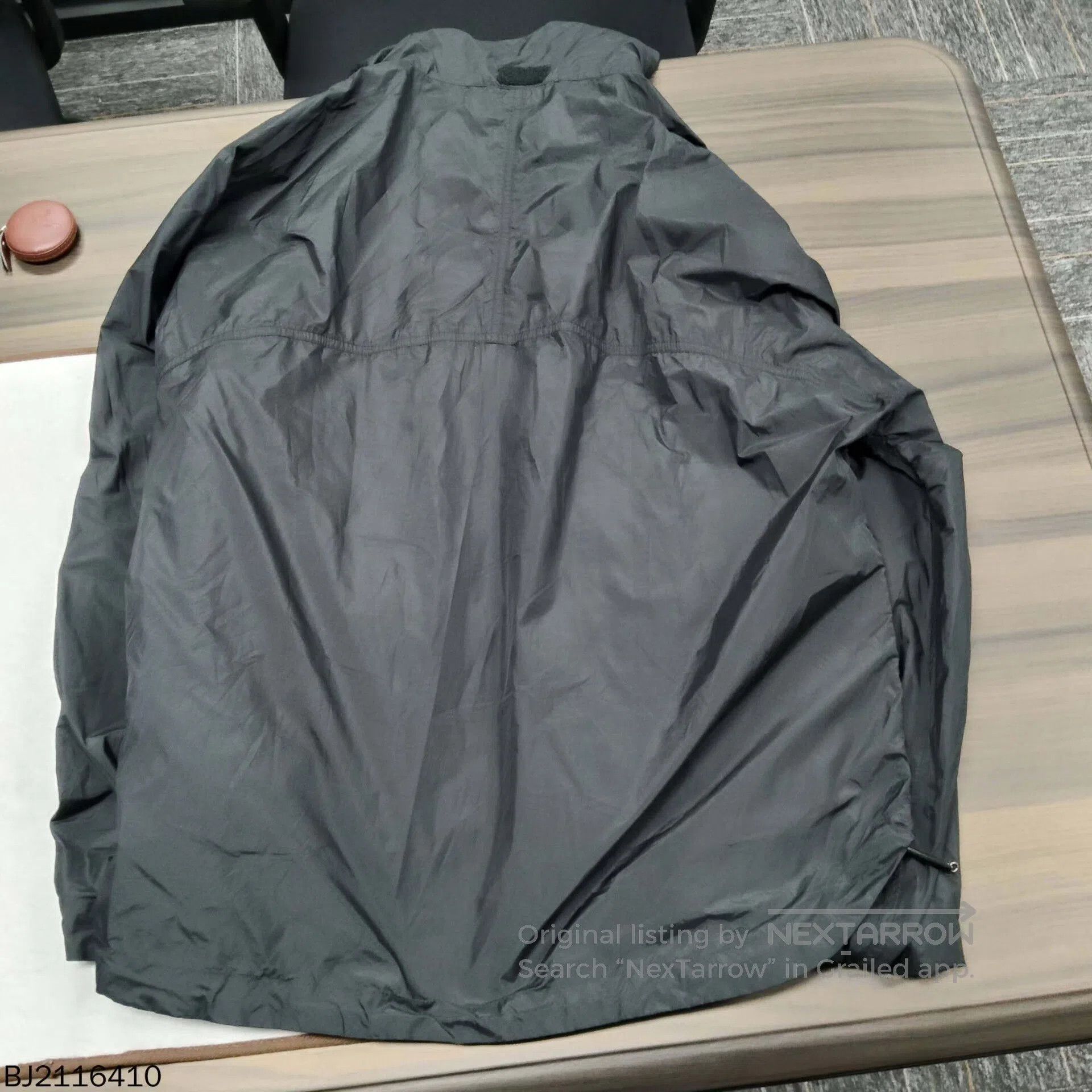 Emporio Armani armani zip-up hooded long sleeve jacket. Size US L / EU 52-54 / 3 - 2 Thumbnail