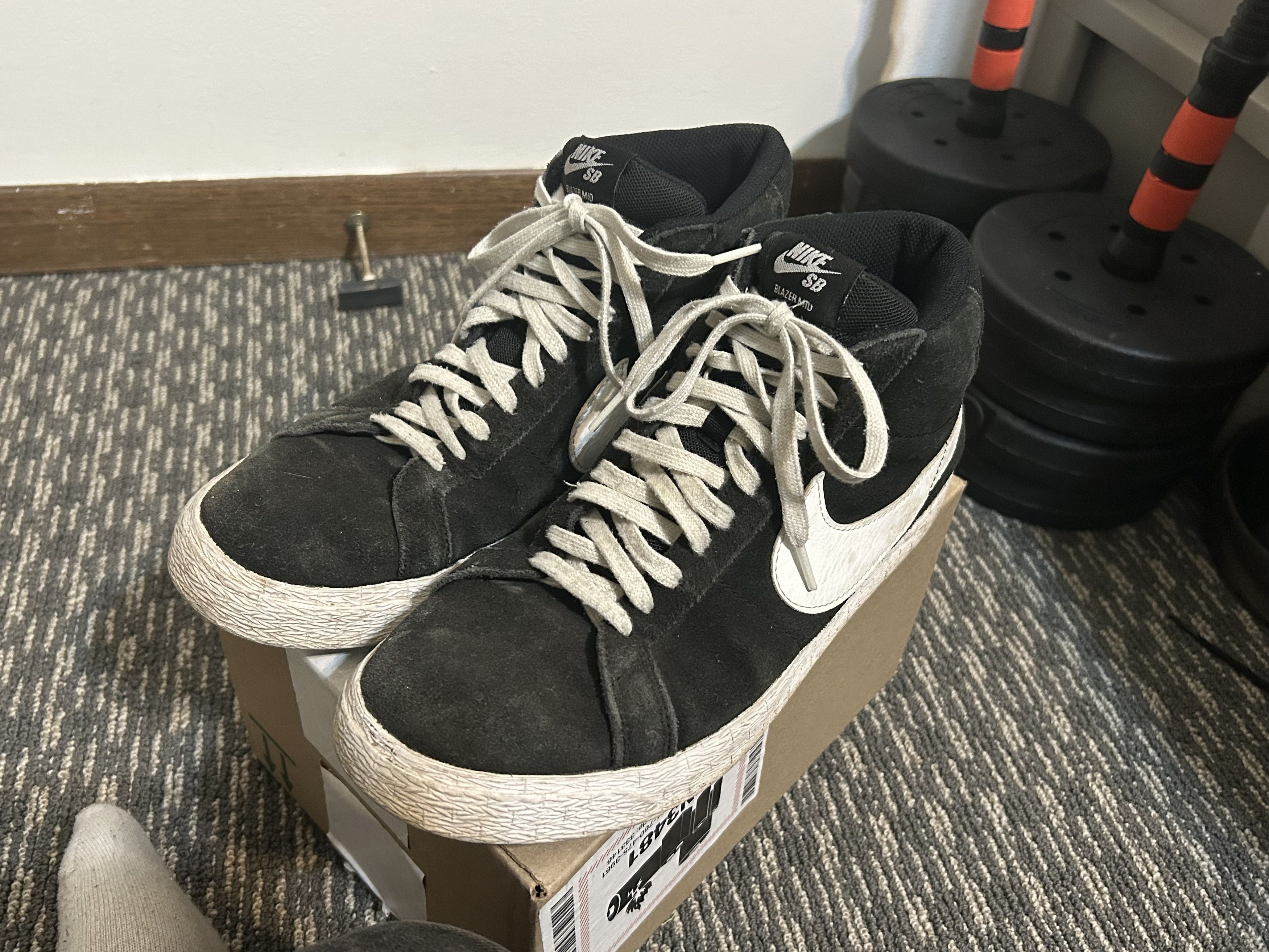 Nike Nike SB Zoom Blazer Mid Black Size US 10.5 / EU 43-44 - 1 Thumbnail