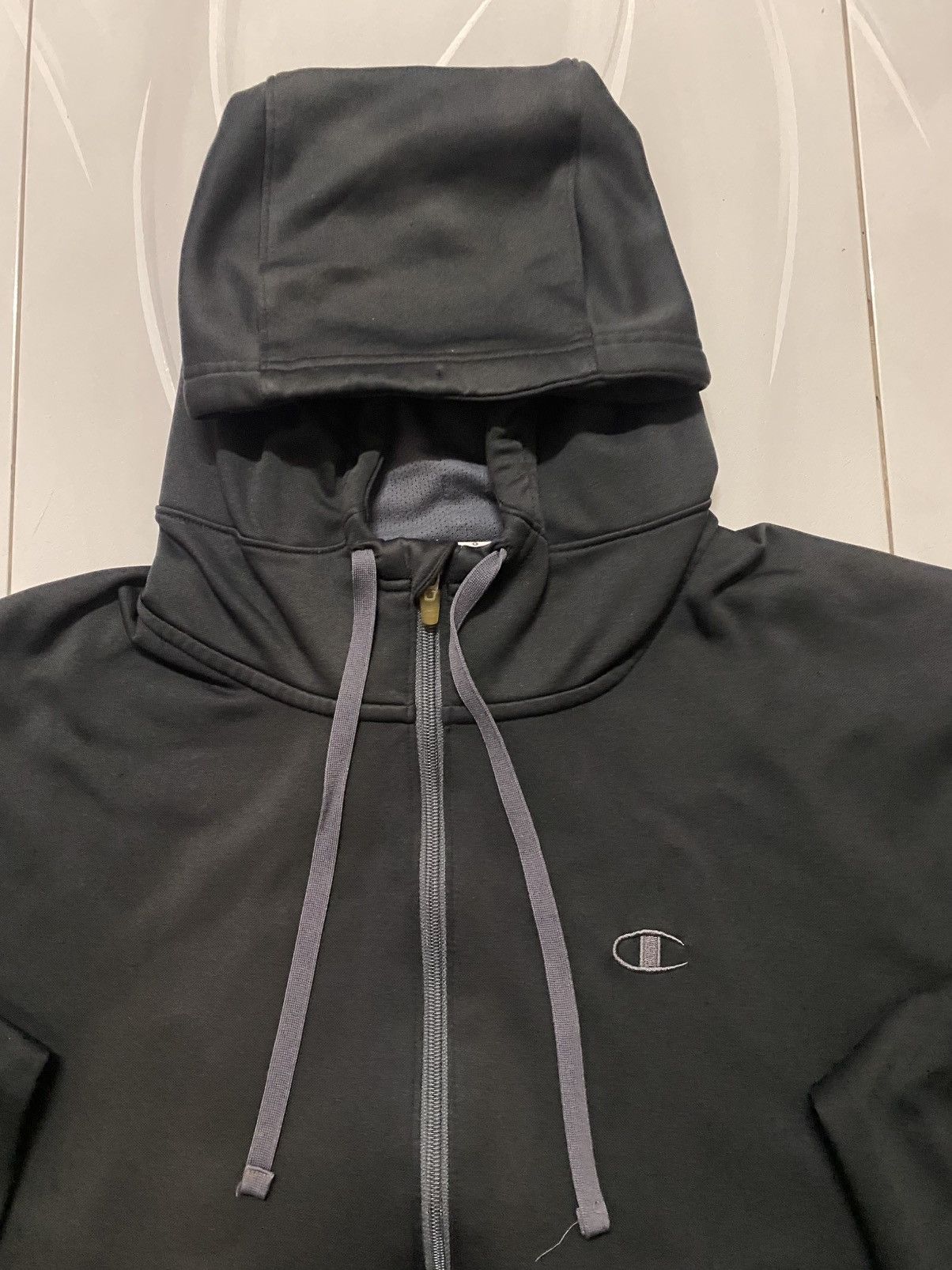 Champion Vintage Champion zip-up black hoodie #hoodie Size US L / EU 52-54 / 3 - 3 Thumbnail