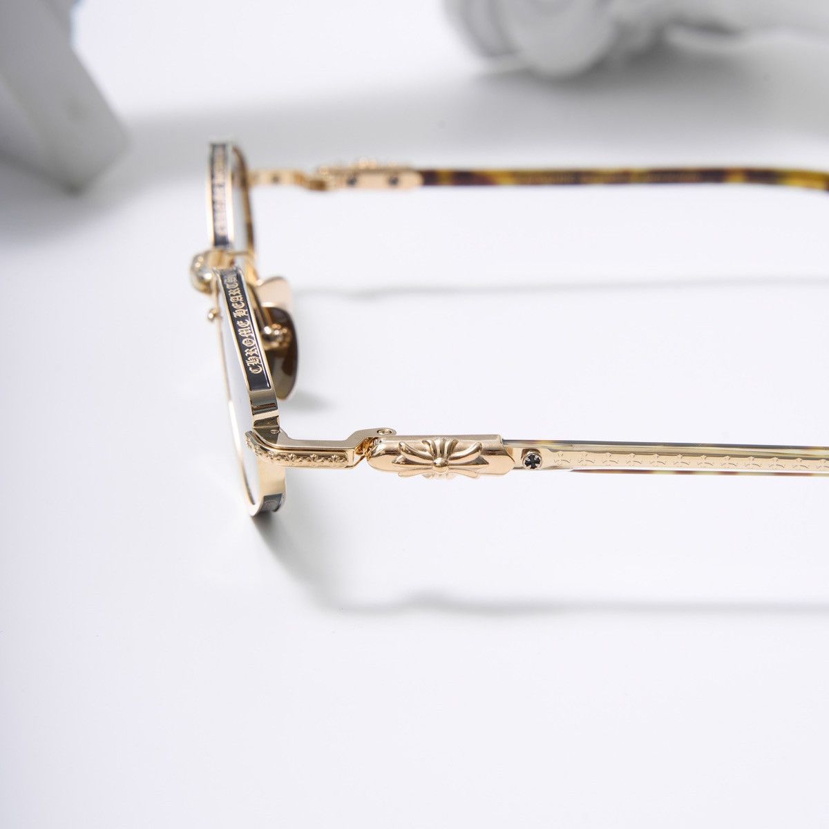 Chrome Hearts CHROME HEARTS NIP SLIP GOLD PLATED DARK TORTOISE SUNGLASSES Size ONE SIZE - 3 Thumbnail