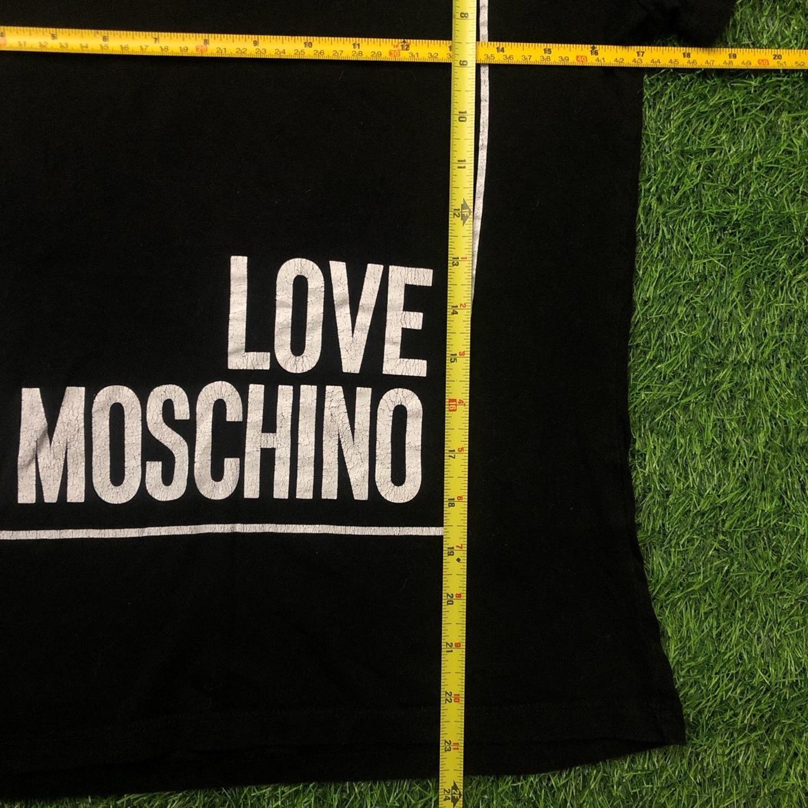 Love Moschino Women's Black ‘Love Moschino’ Graphic Tee Size XS / US 0-2 / IT 36-38 - 3 Thumbnail