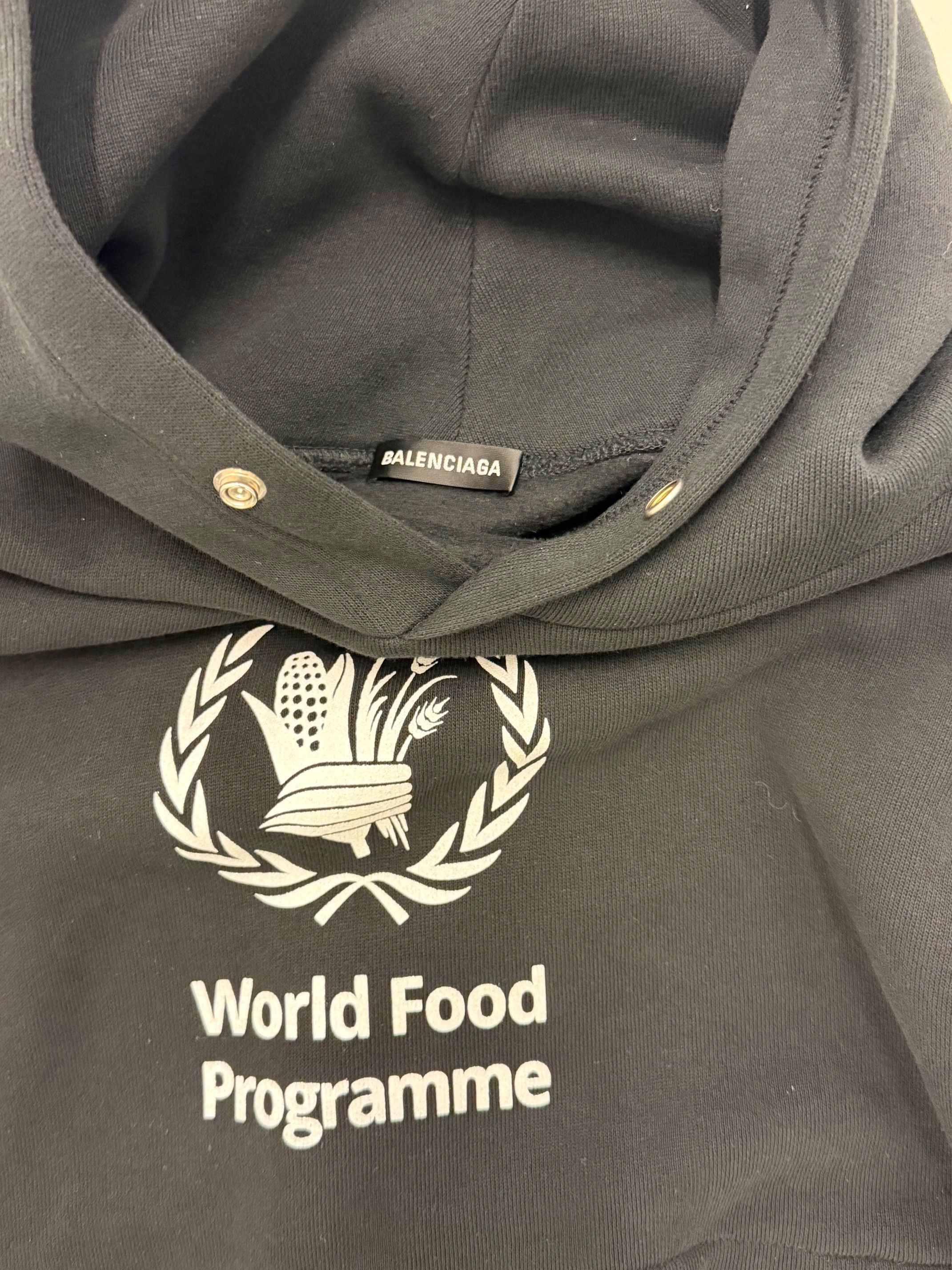 Balenciaga OG WFP FW 2018 Early Demna Black Oversized Hoodie Size US XS / EU 42 / 0 - 5 Thumbnail