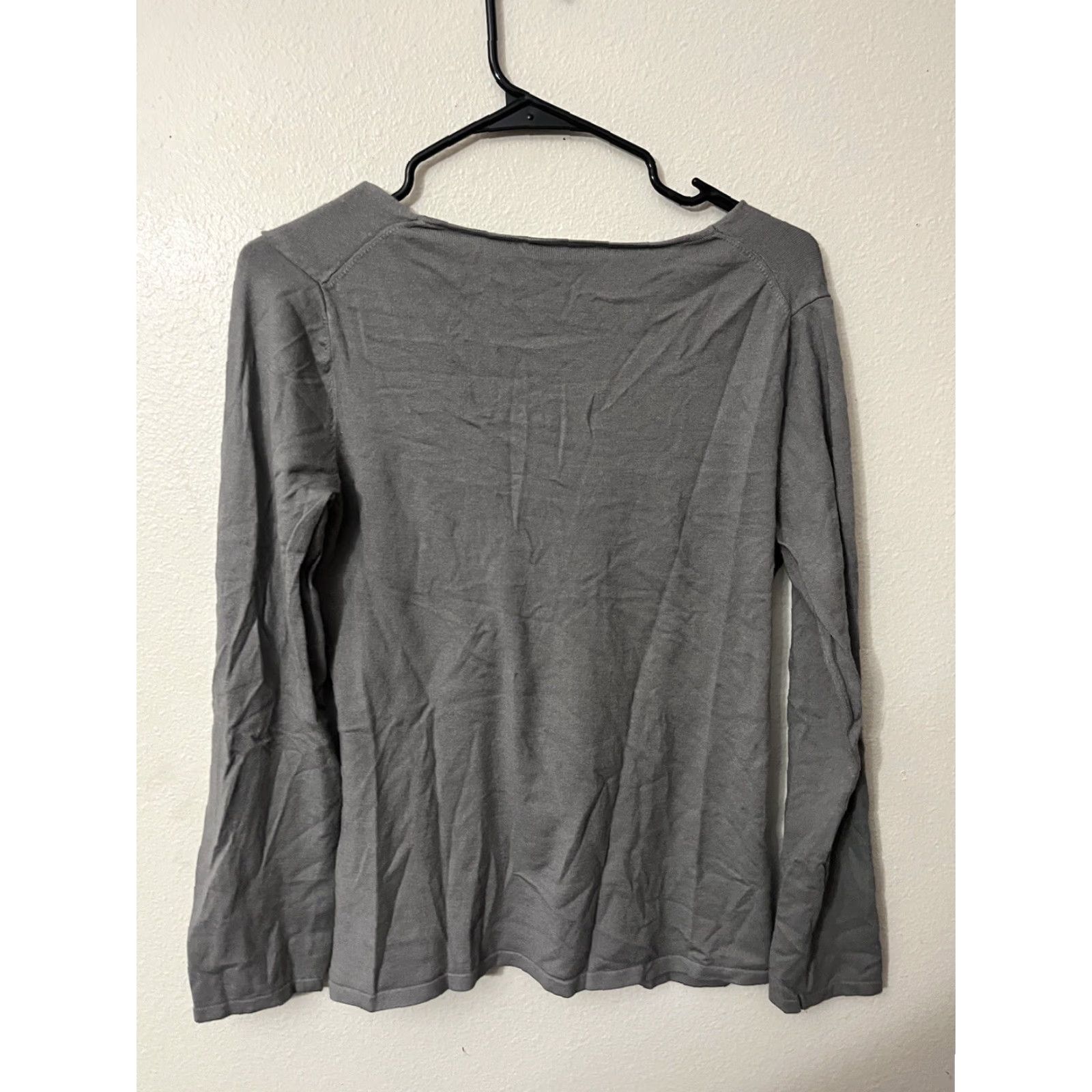 Talbots Talbots Shirt Women M Gray Viscose Blend Long Sleeve V-Neck Pullover Women Size M / US 6-8 / IT 42-44 - 3 Thumbnail