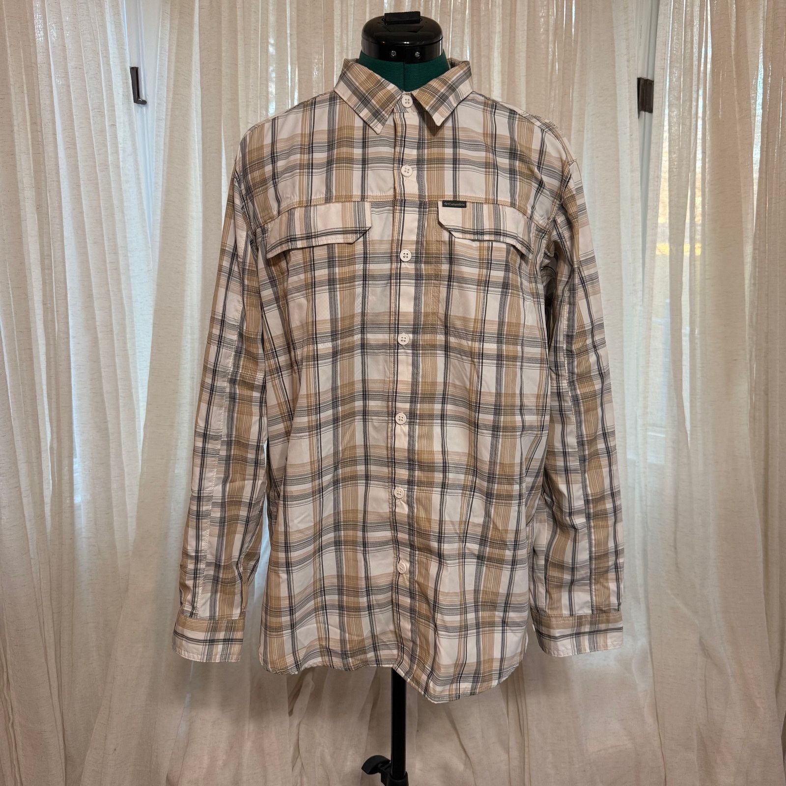 Columbia Columbia Tan Plaid Omni-Shade Button-Up Shirt | Sz M Size US M / EU 48-50 / 2 - 2 Thumbnail