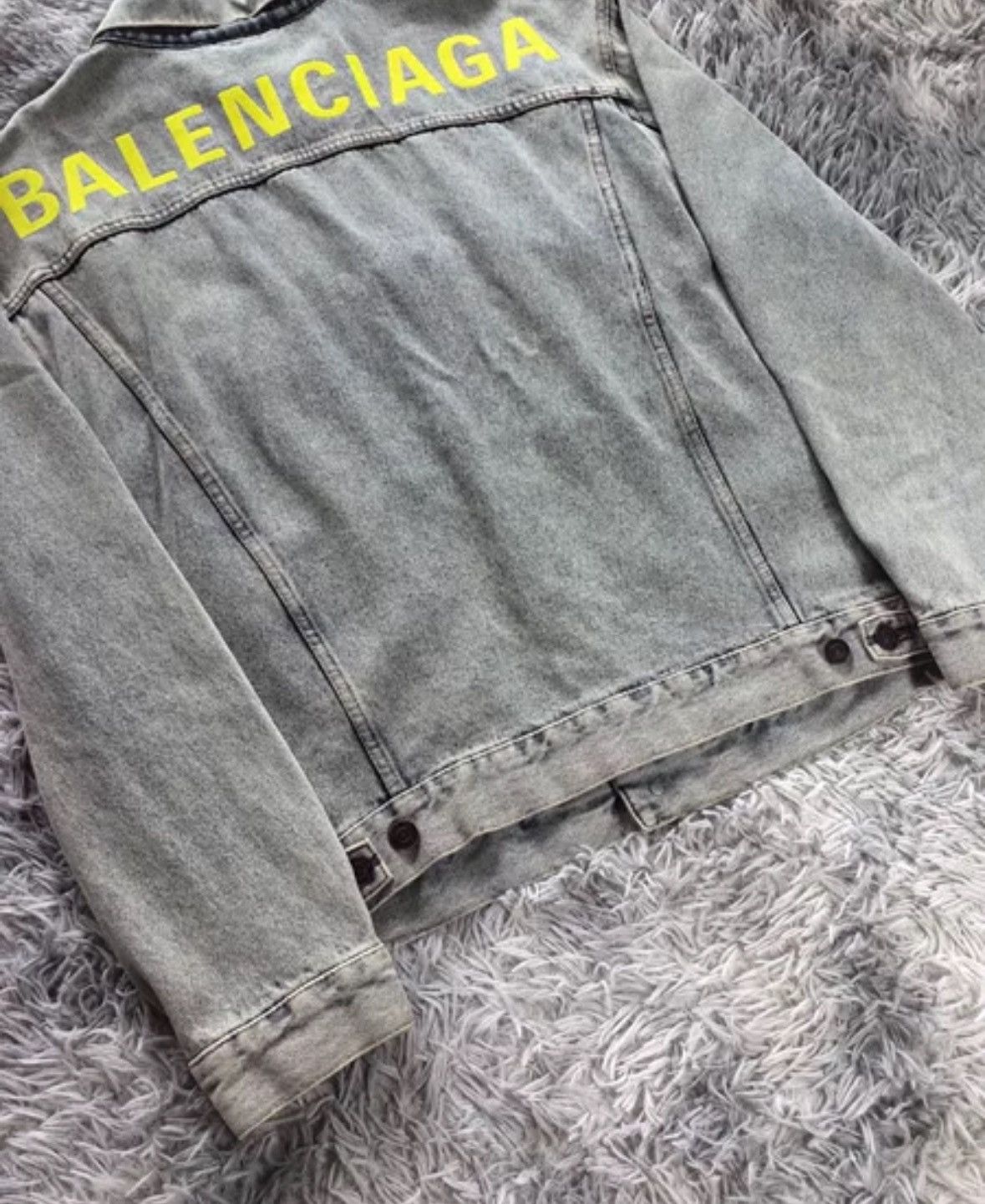 Balenciaga Balenciaga yellow letter logo denim jacket Size US M / EU 48-50 / 2 - 4 Thumbnail