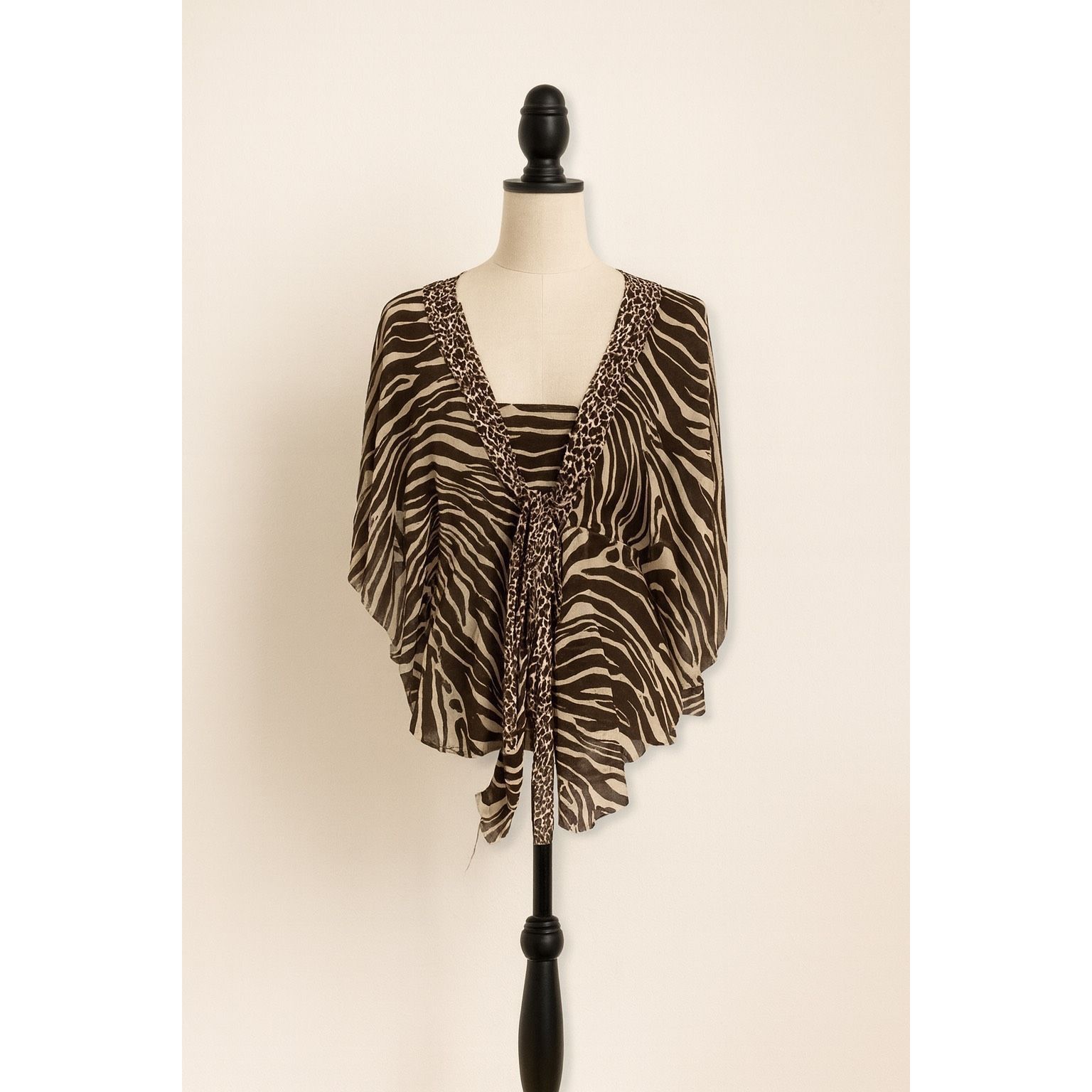 Michael Kors Michael Kors Silk Animal Print Blouse | Tie Front | Wing Sle Size L / US 10 / IT 46 - 1 Thumbnail