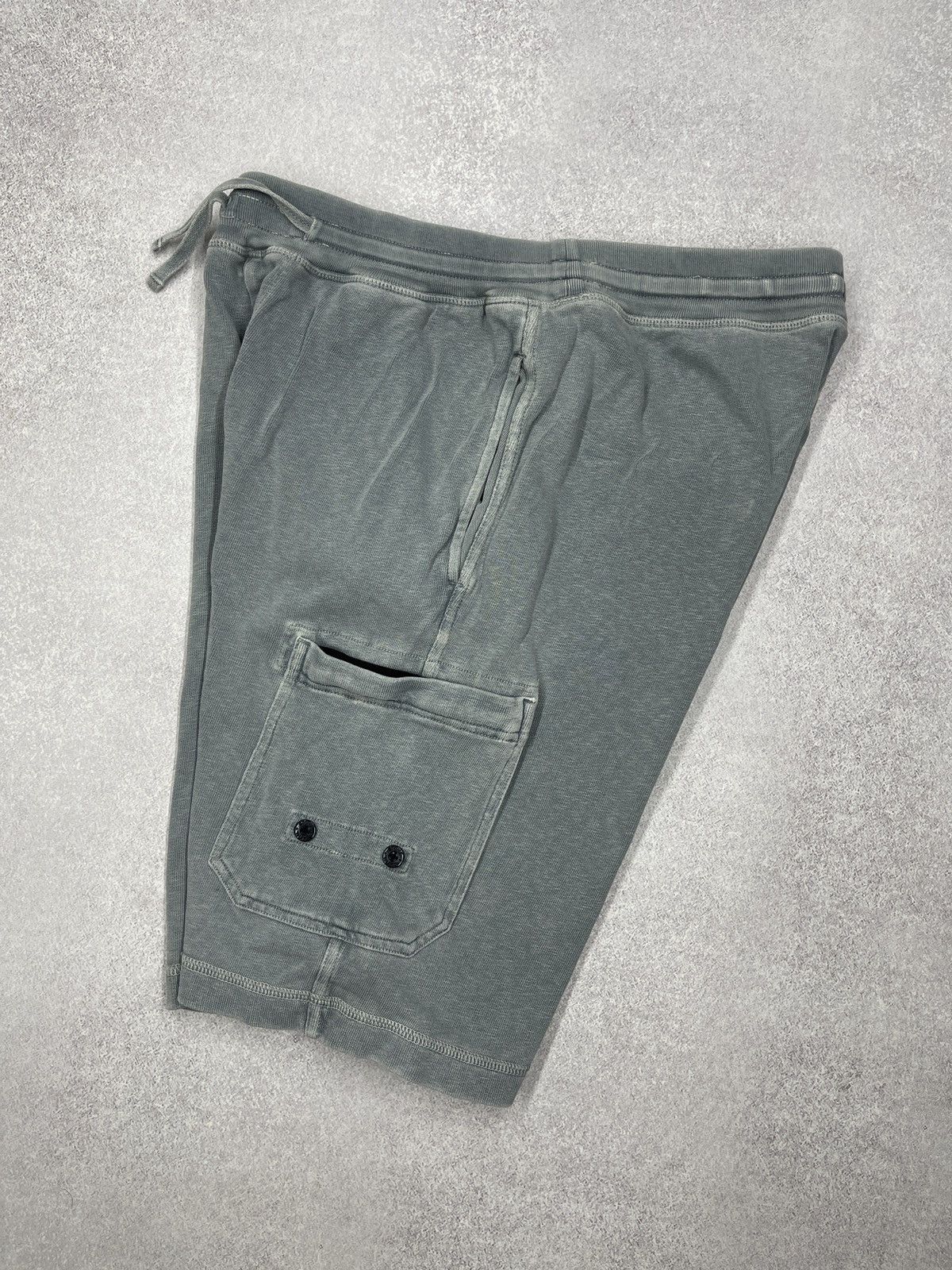 Stone Island Mens Stone Island Mustard 2015 Grey Cargo Shorts Size L Size US 34 / EU 50 - 4 Thumbnail