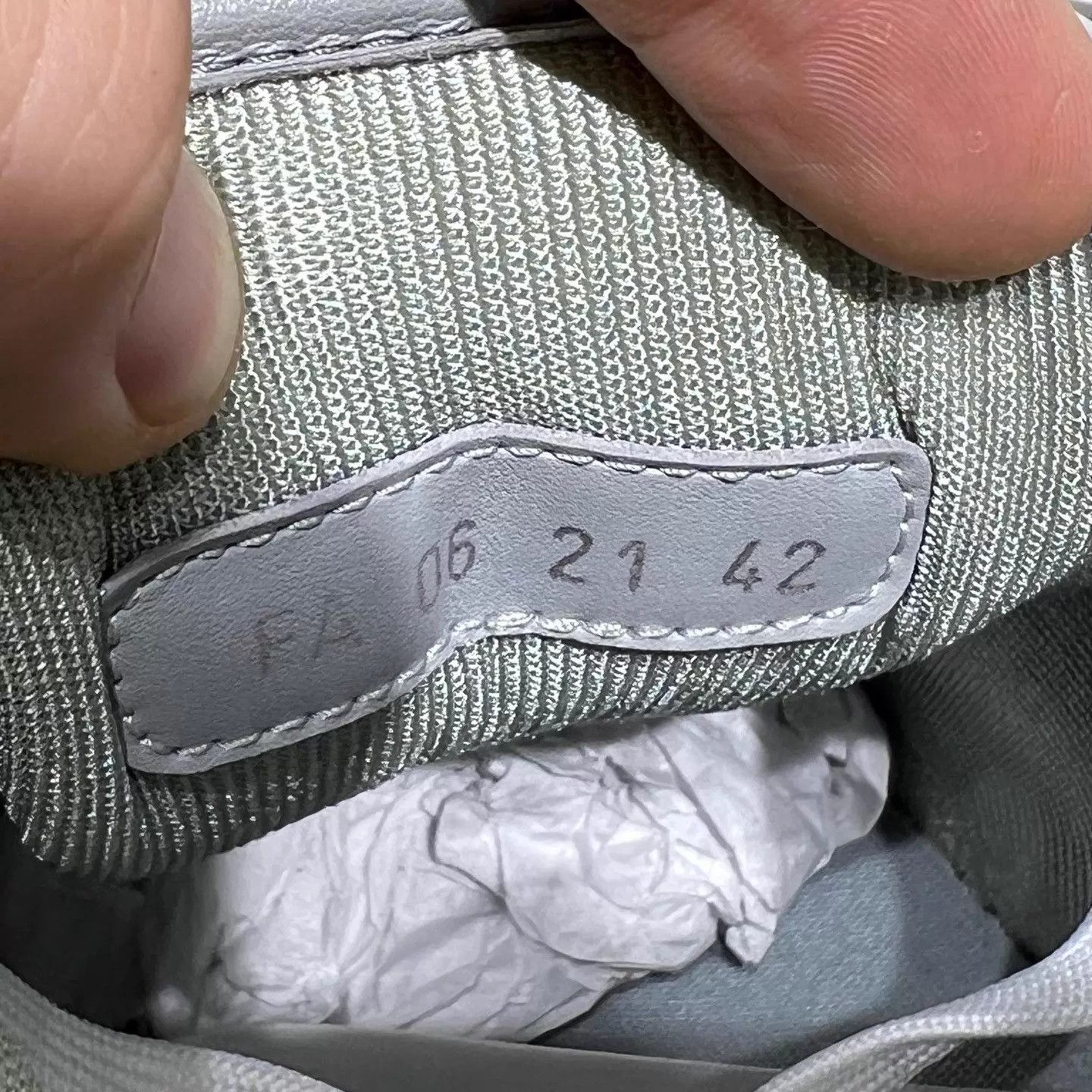 Dior Dior White Oblique Sneakers 42 YH25999 Size US 9 / EU 42 - 8 Thumbnail