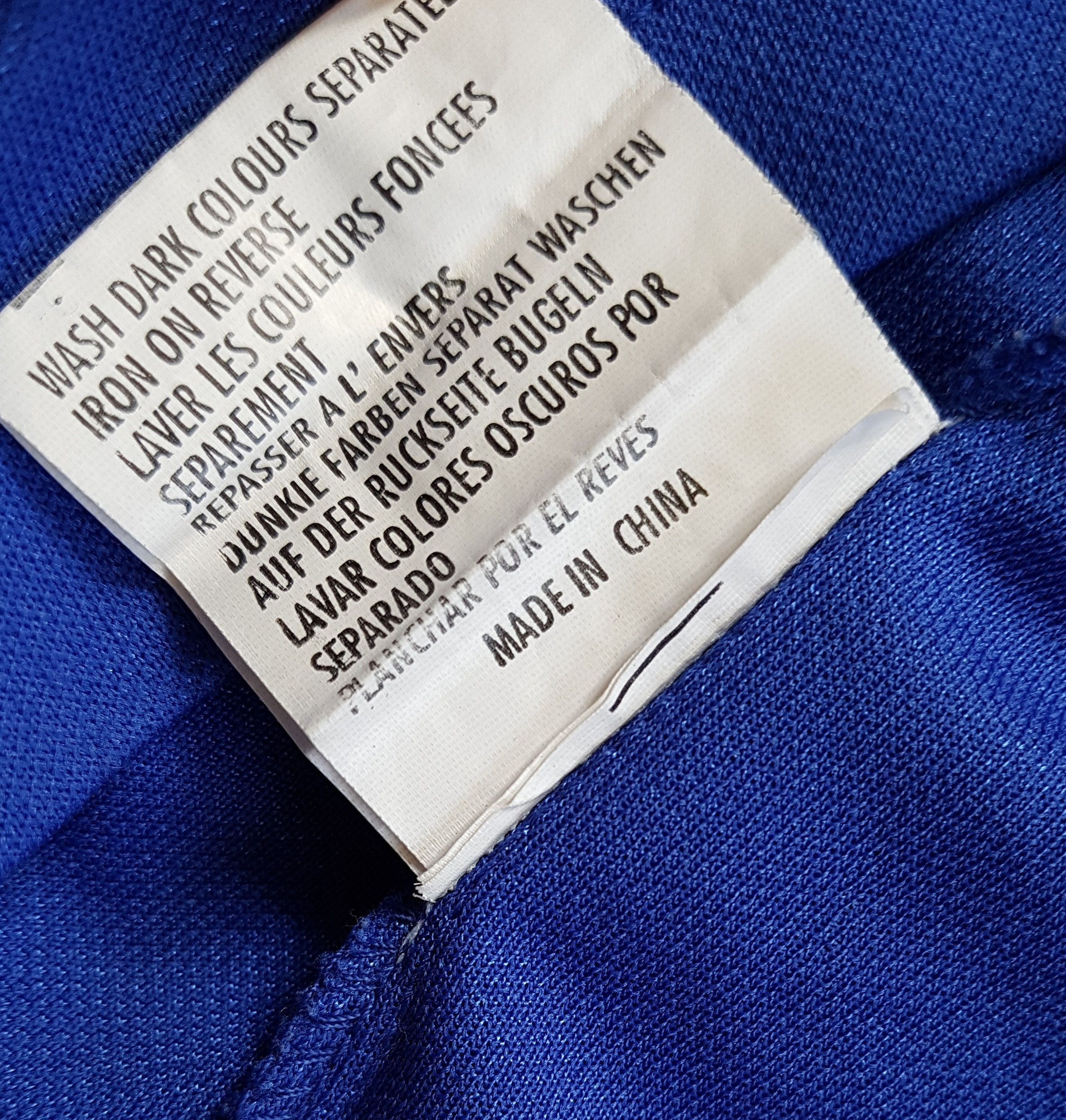 Vintage FRANCE 98 COUPE DU MONDE/WORLD CUP soccer football jersey Size US M / EU 48-50 / 2 - 11 Thumbnail