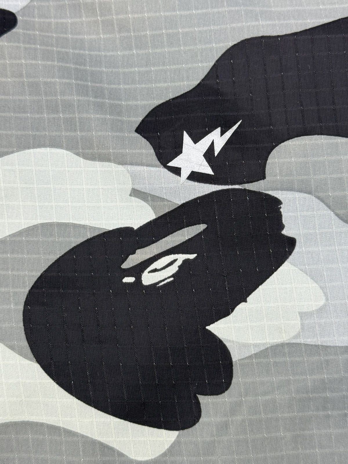 Bape × Vintage 1st Camo Beach Shorts Size US 31 - 3 Thumbnail
