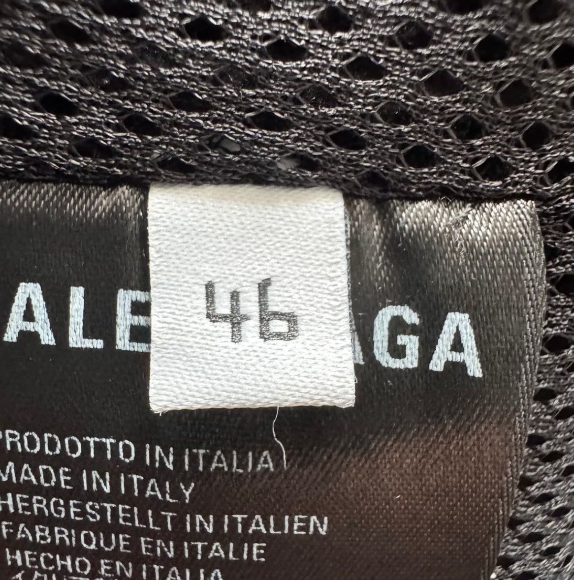 Balenciaga Balenciaga Oversized Fleece Track Jacket Size US S / EU 44-46 / 1 - 5 Thumbnail