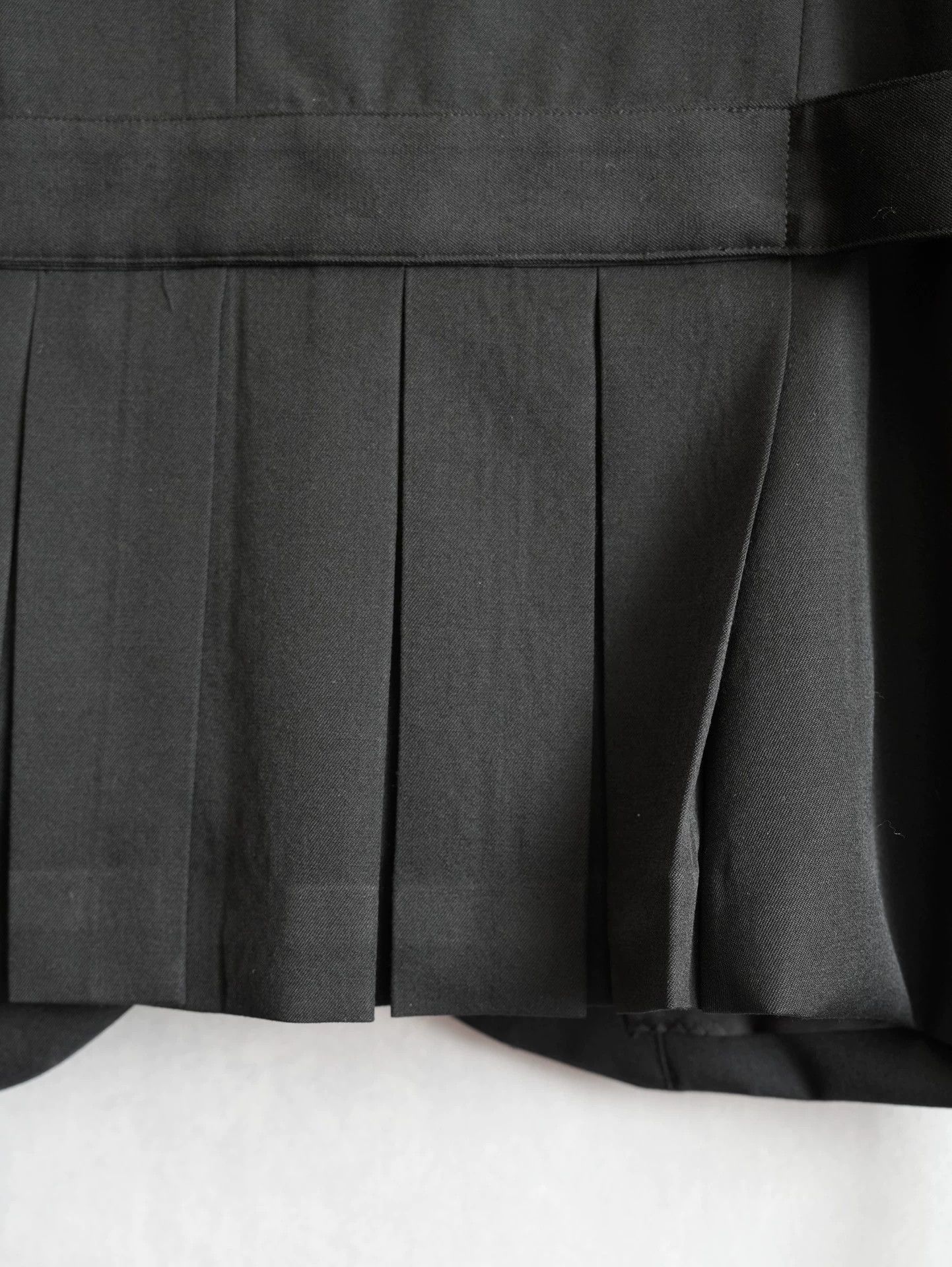 Yohji Yamamoto Yohji Yamamoto 23SS J74 Size 3 Pleated Tie-Waist Wool Size US L / EU 52-54 / 3 - 7 Thumbnail